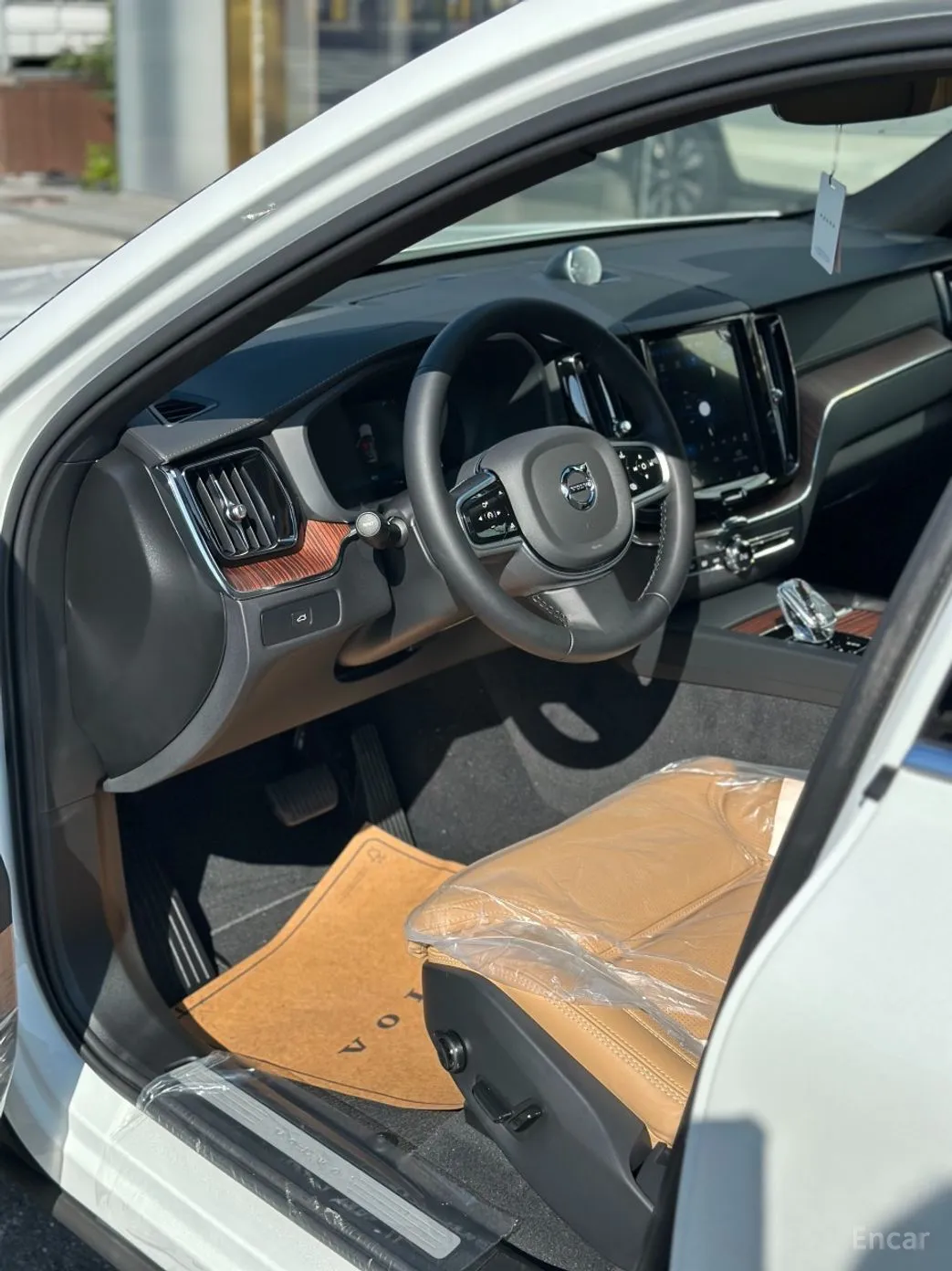 Volvo XC60 Gen 2 превью 5
