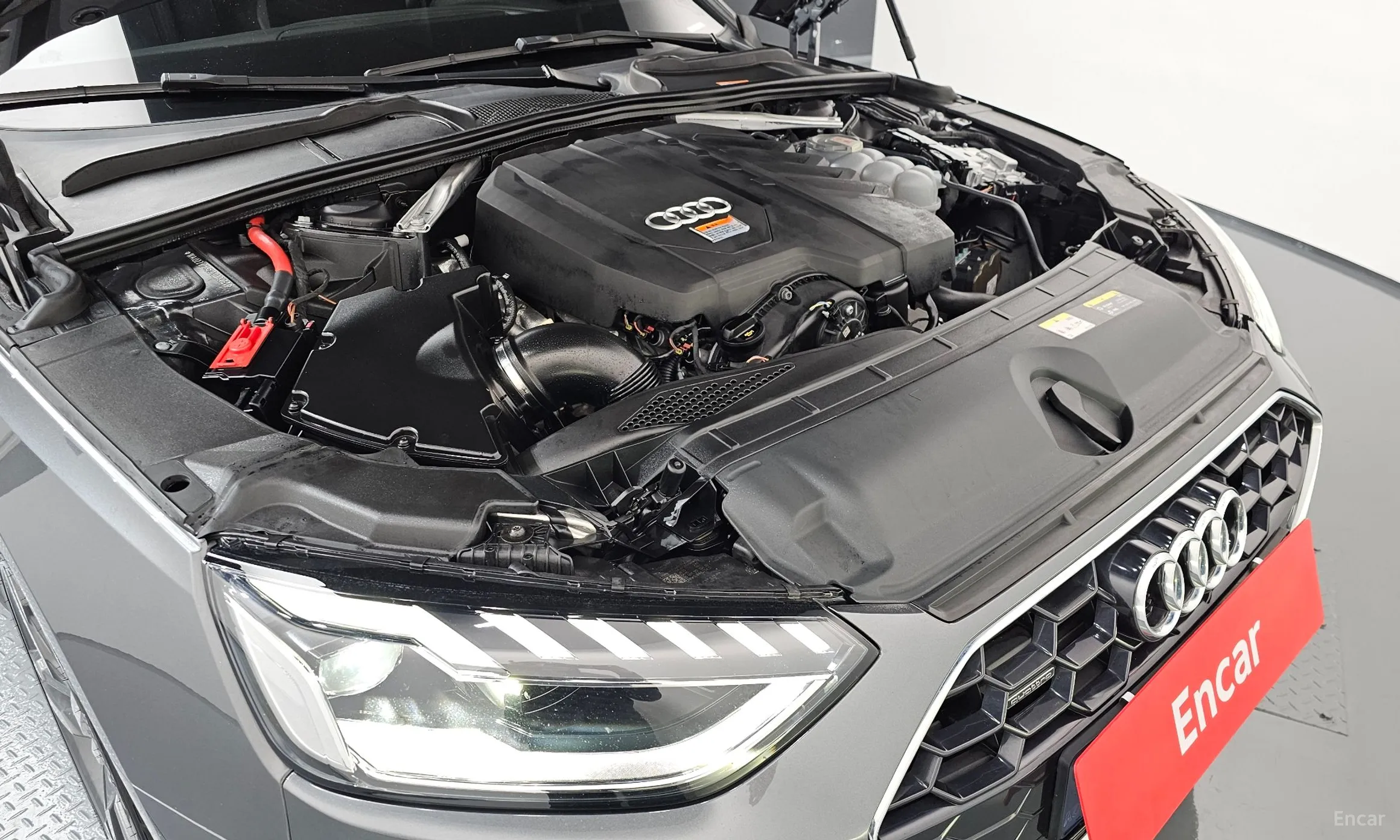 Audi A4 (B9) превью 6