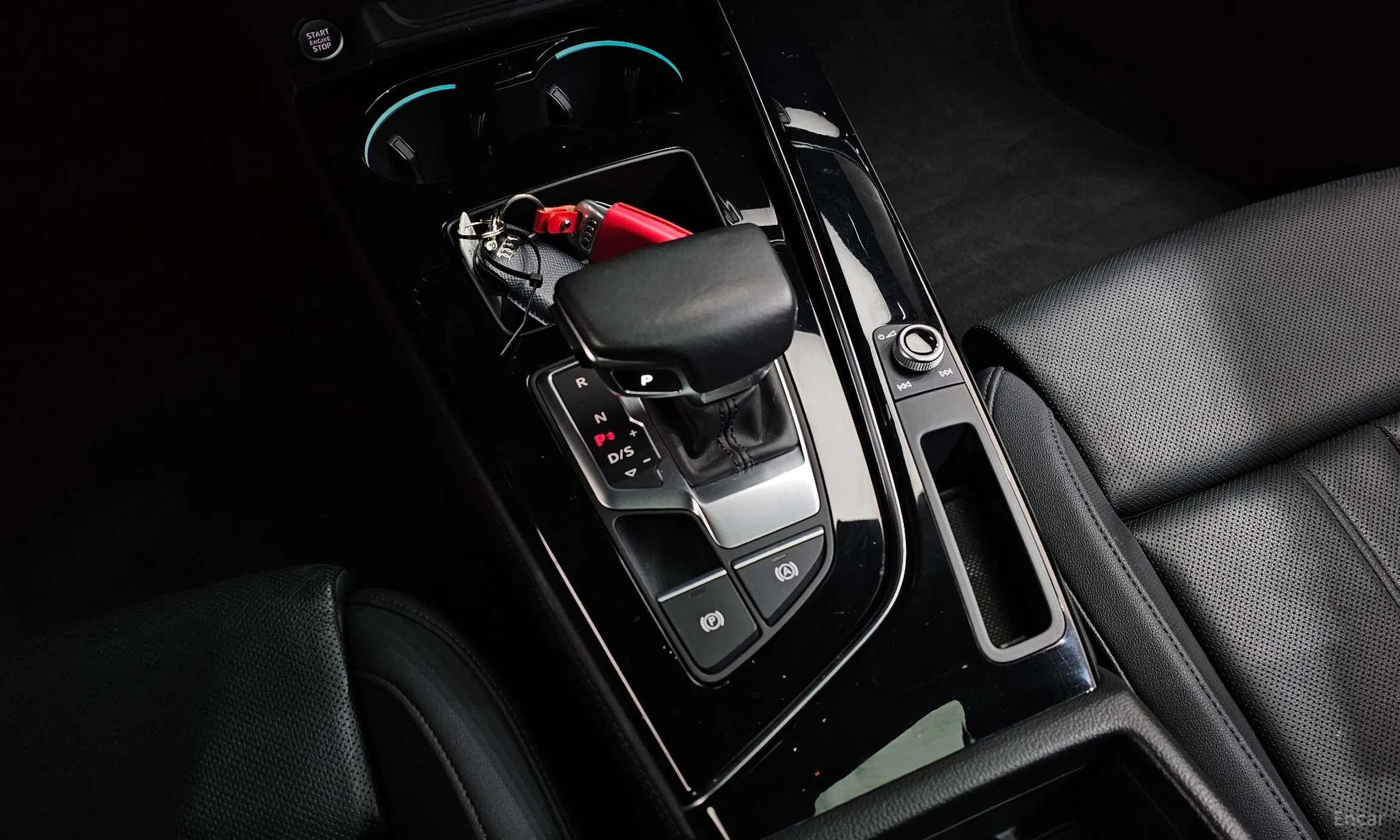 Audi A4 (B9) превью 9