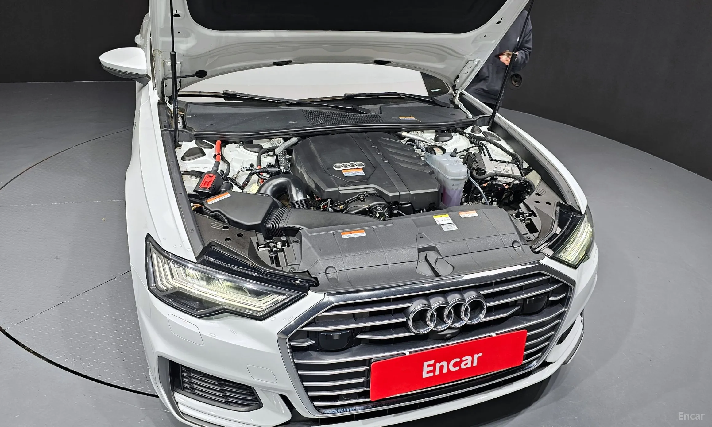 Audi A6 (C8) превью 6