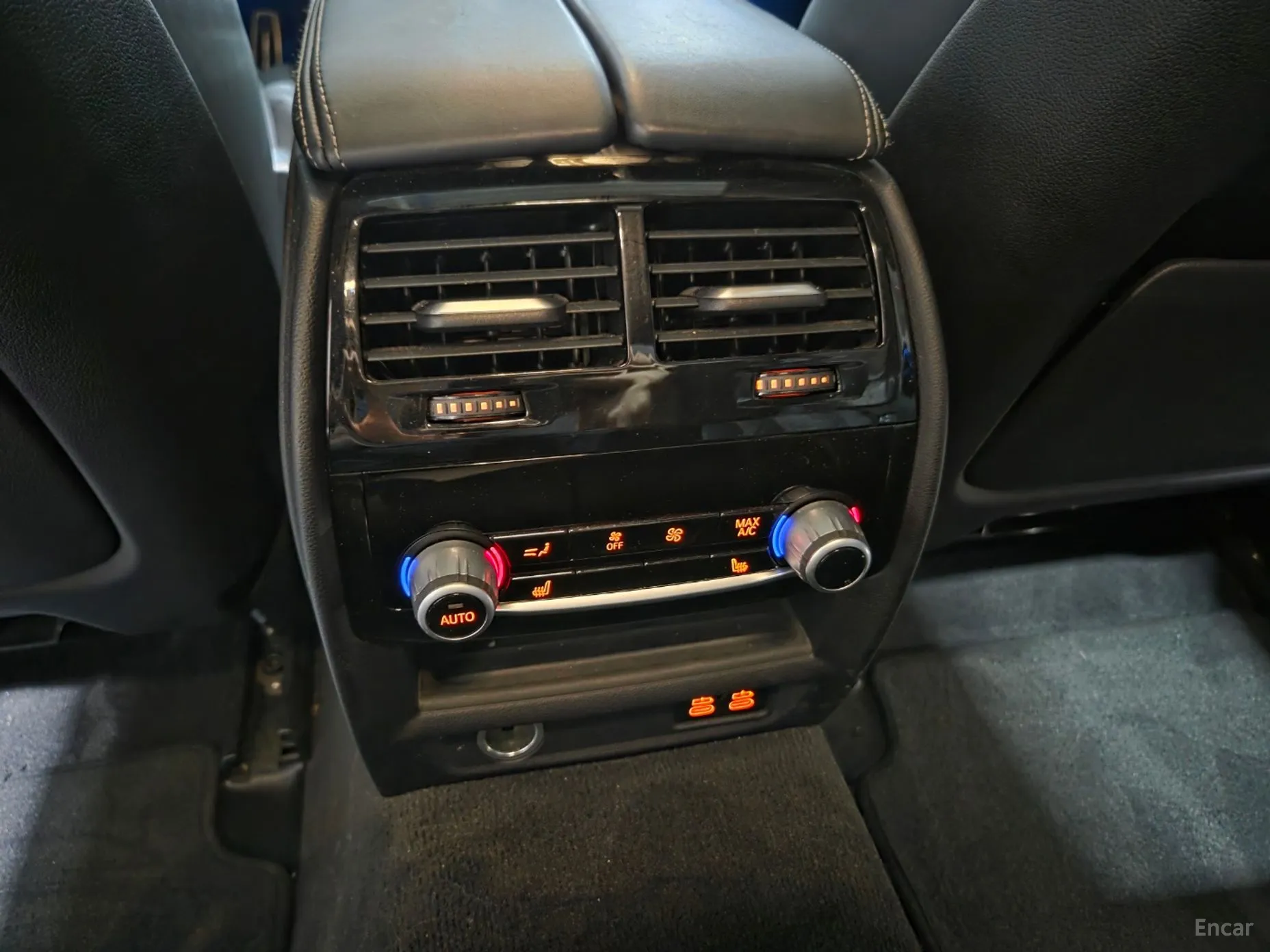 BMW 5 Series (G30) превью 19