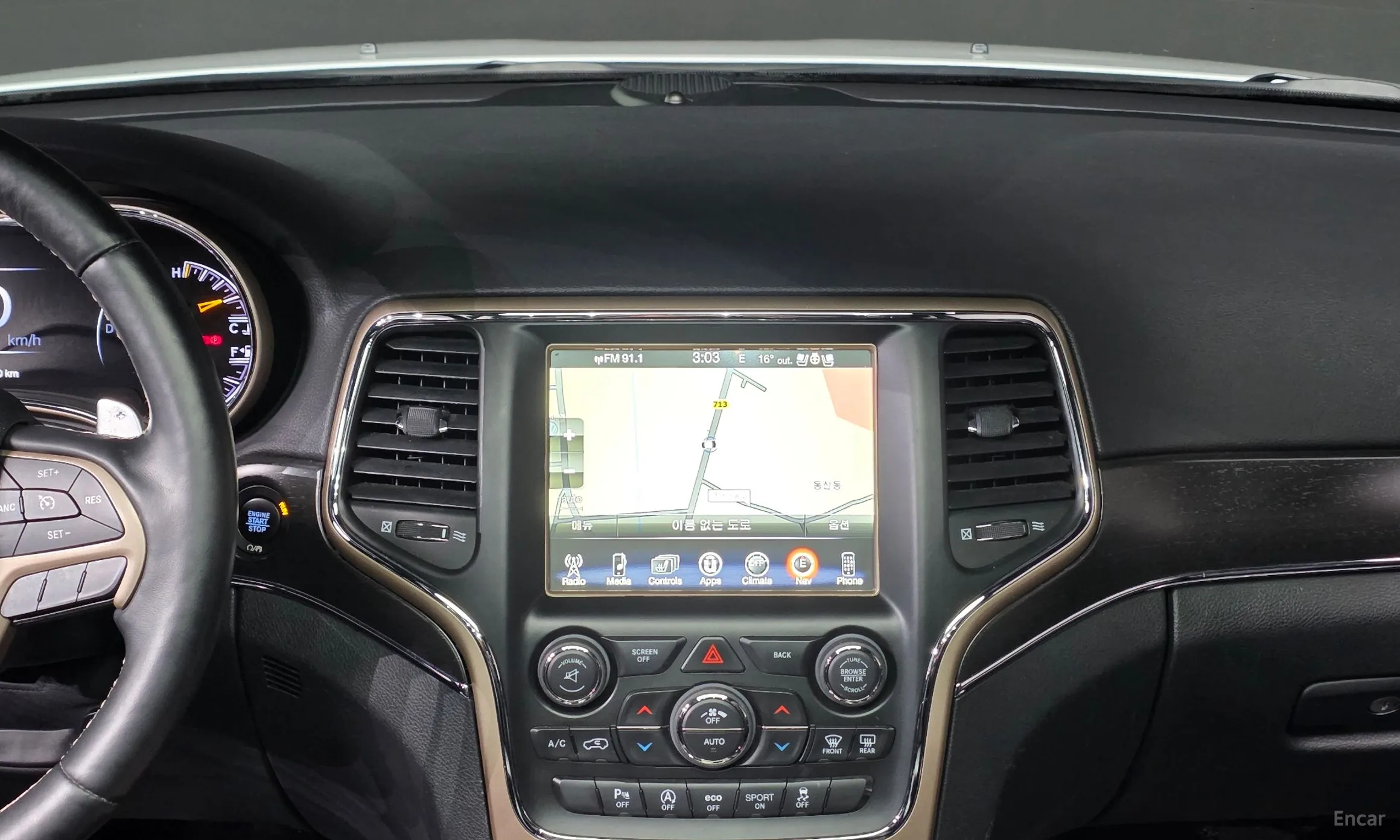 Jeep Grand Cherokee превью 16