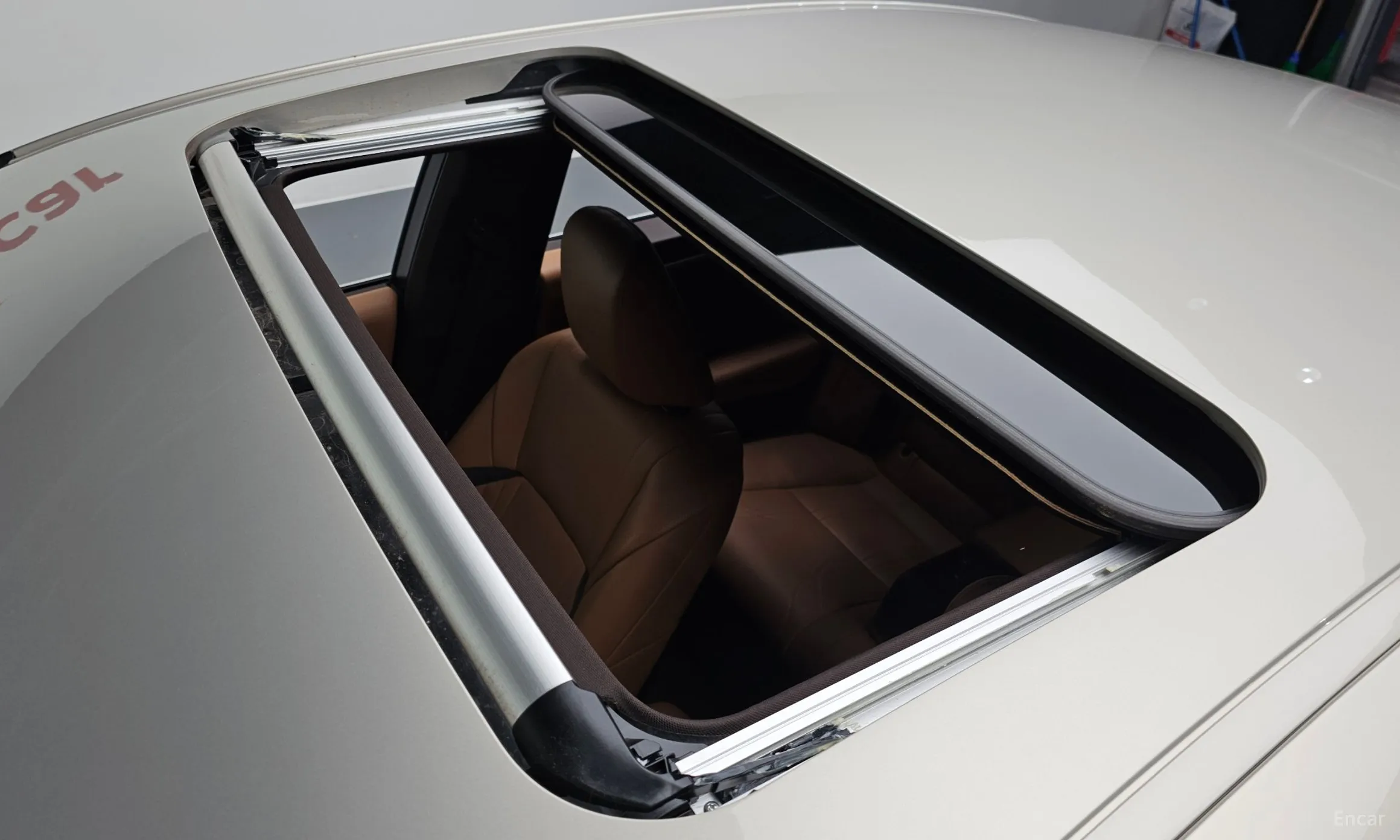 Lexus ES300h 7th Generation превью 19