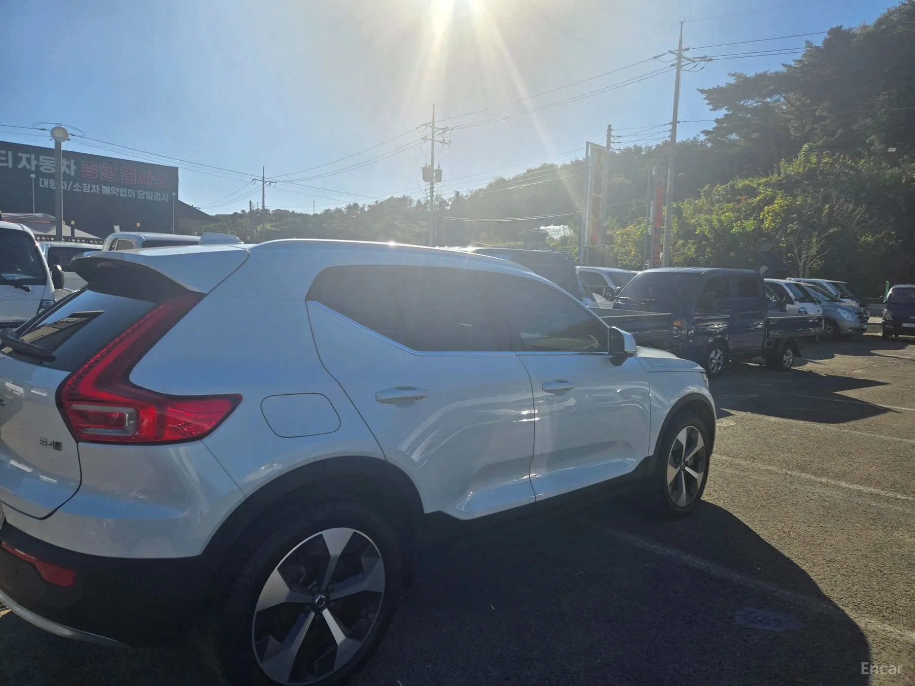 Volvo XC40 превью 4