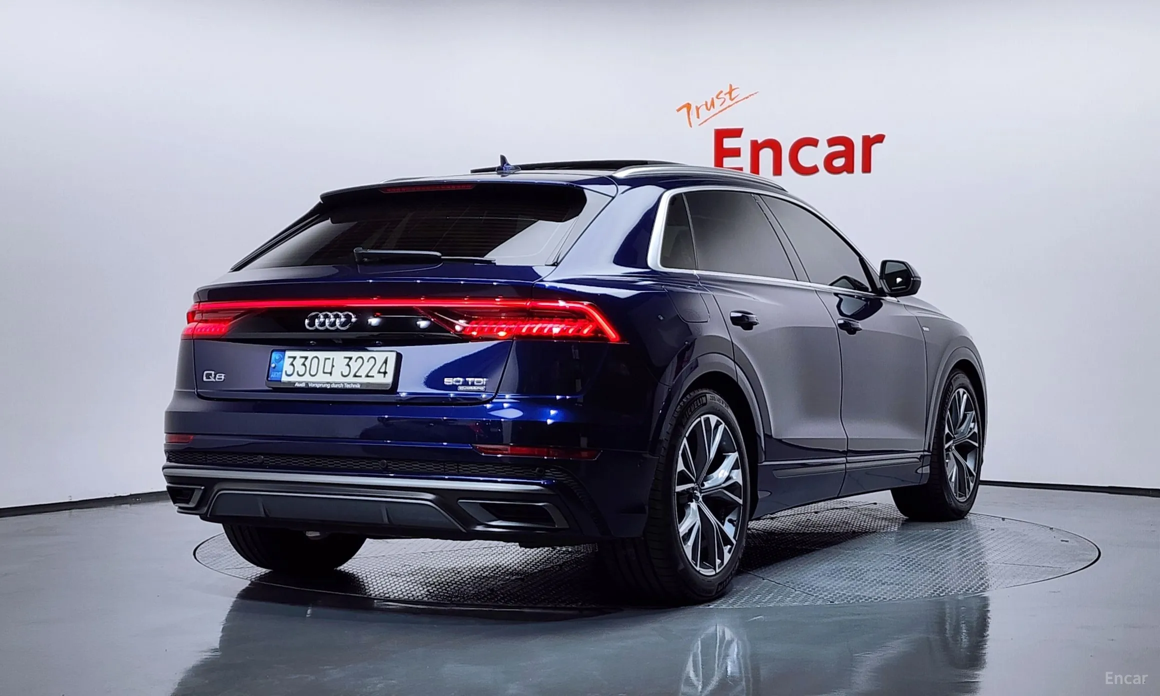 Audi Q8 (4M)