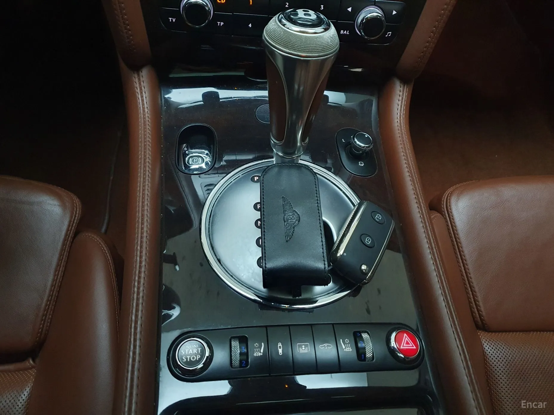 Bentley Flying Spur Gen 1 превью 9