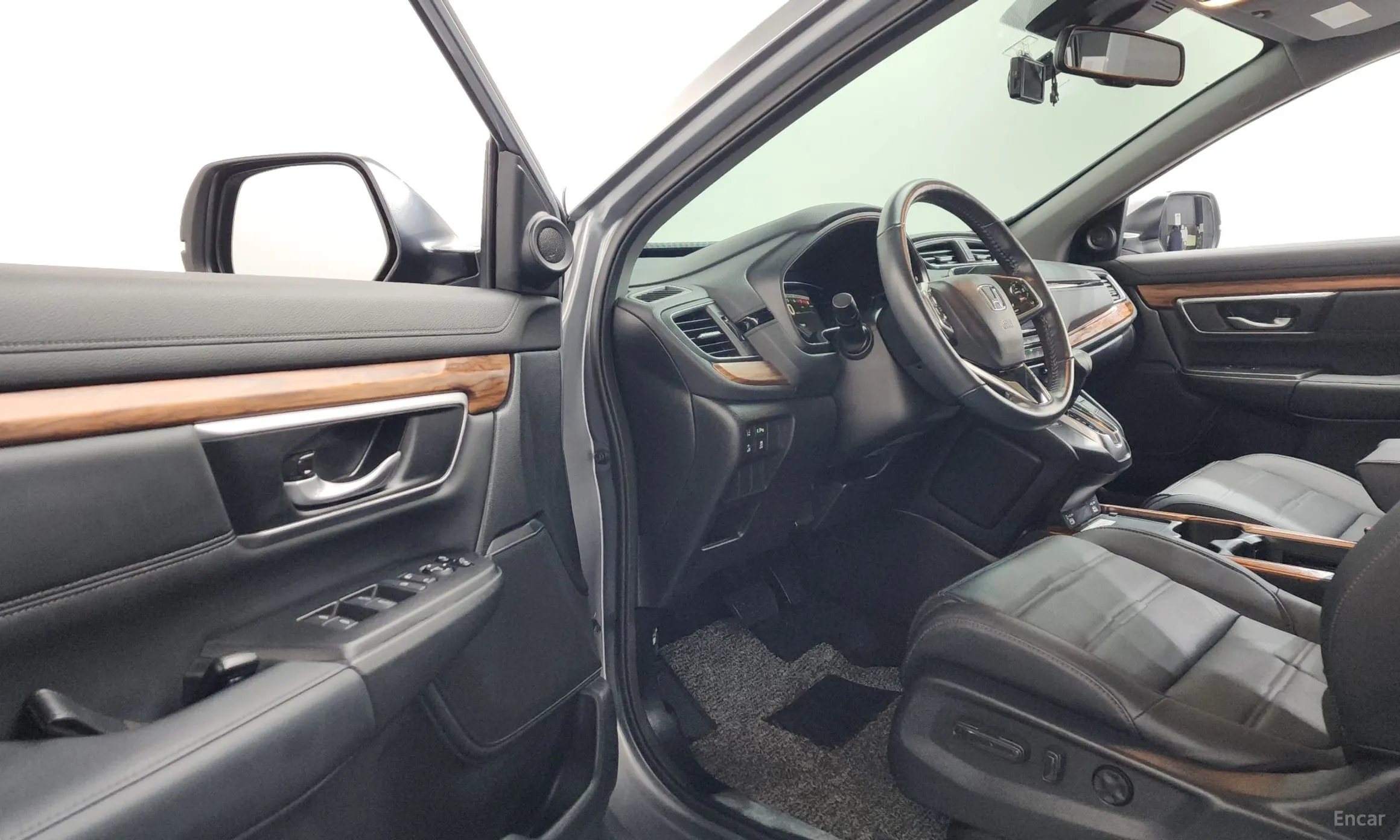 Honda CR-V 5th generation превью 10