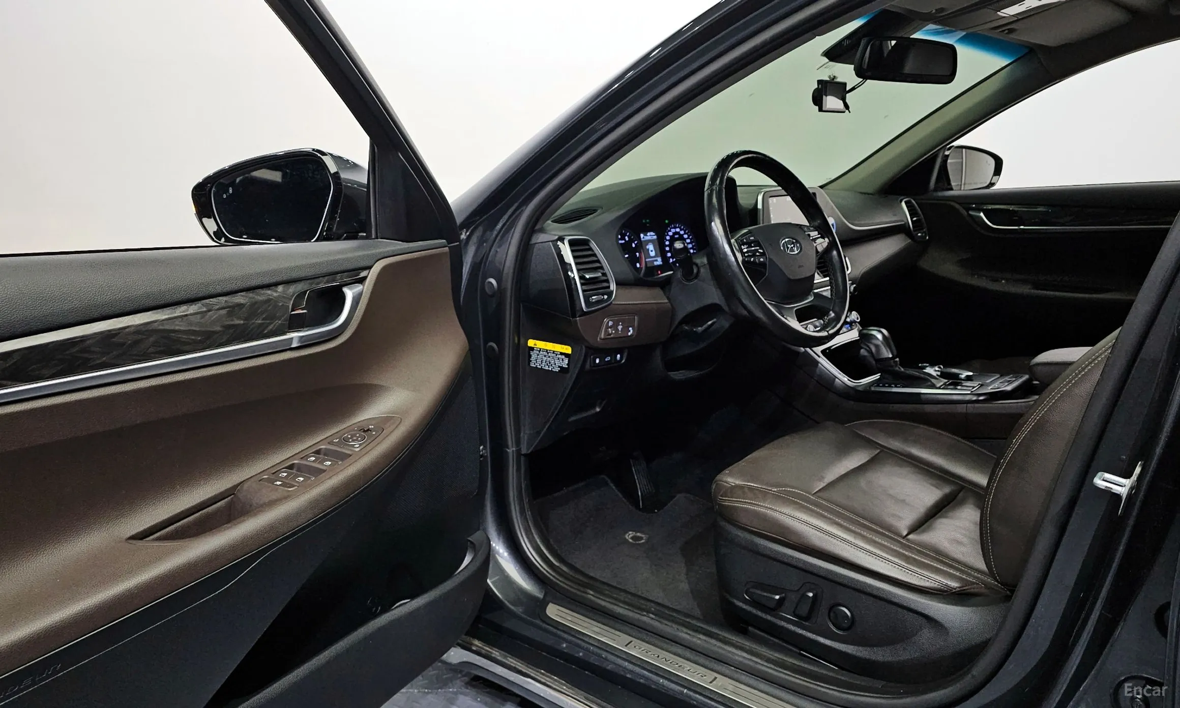 Hyundai Grandeur IG превью 10