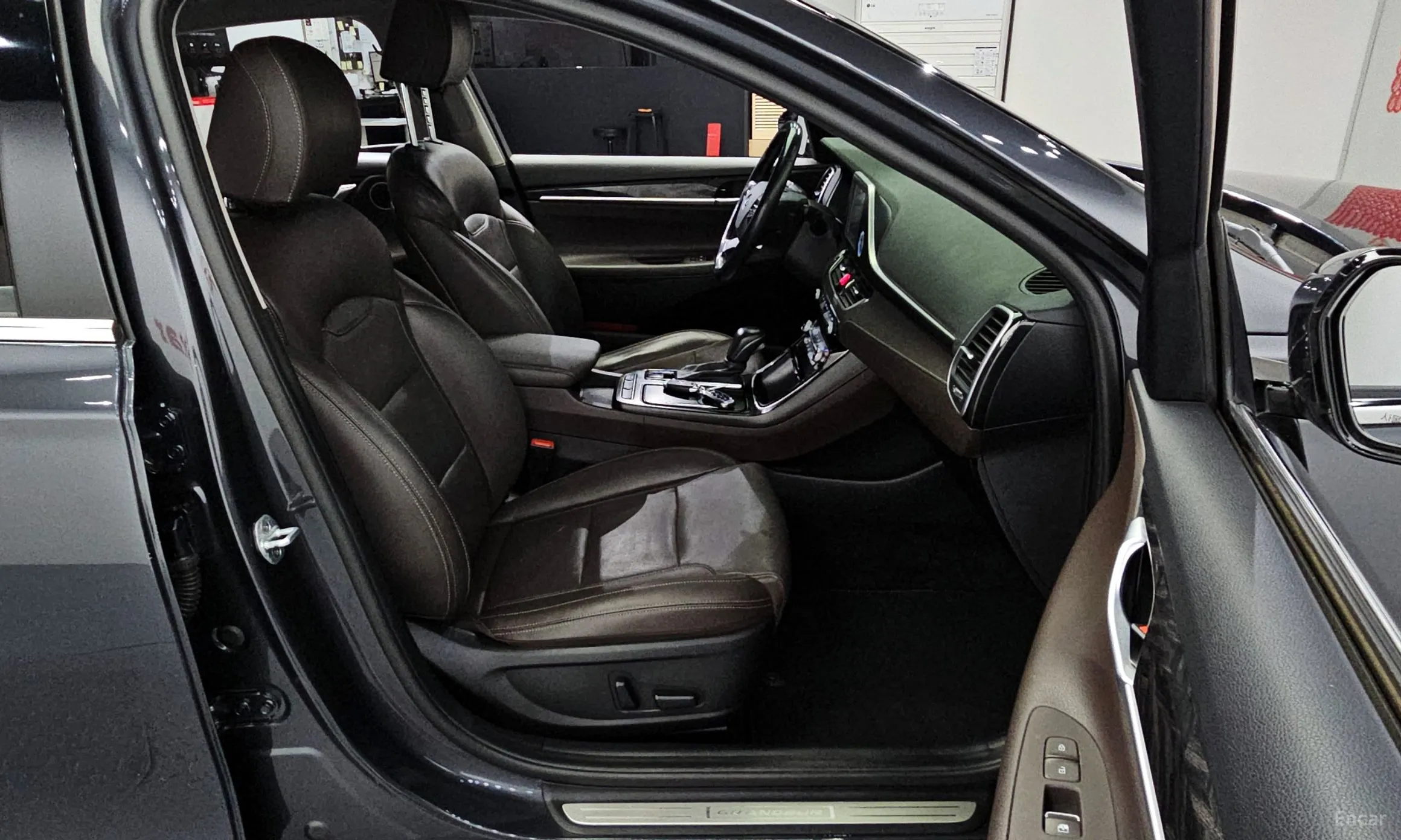 Hyundai Grandeur IG превью 12