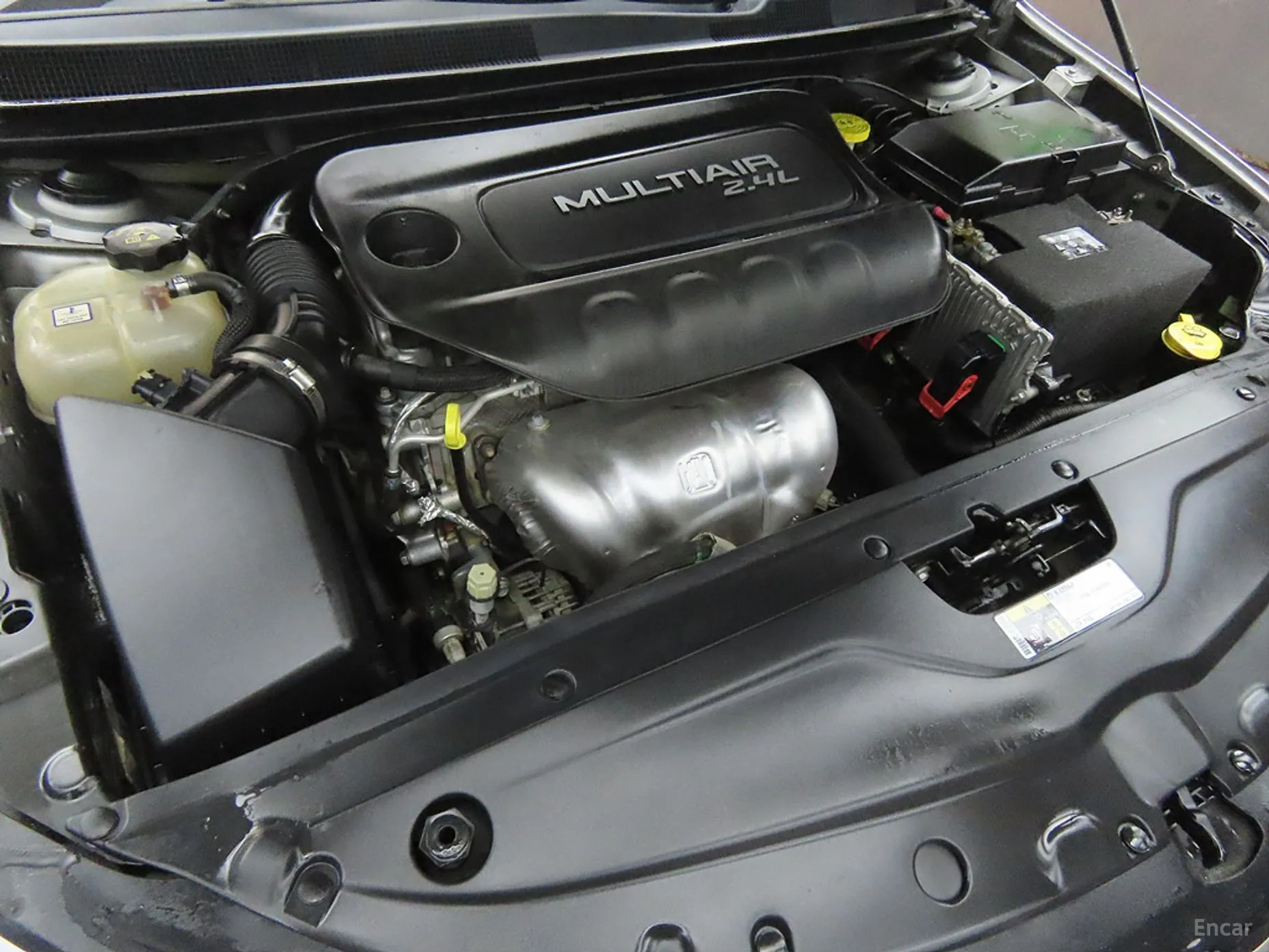 Chrysler 200 Second generation превью 19