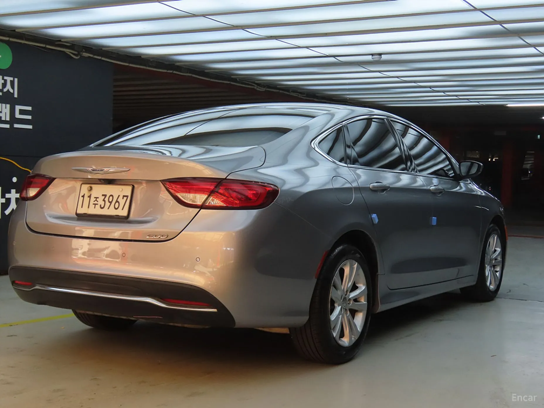 Chrysler 200 Second generation превью 3