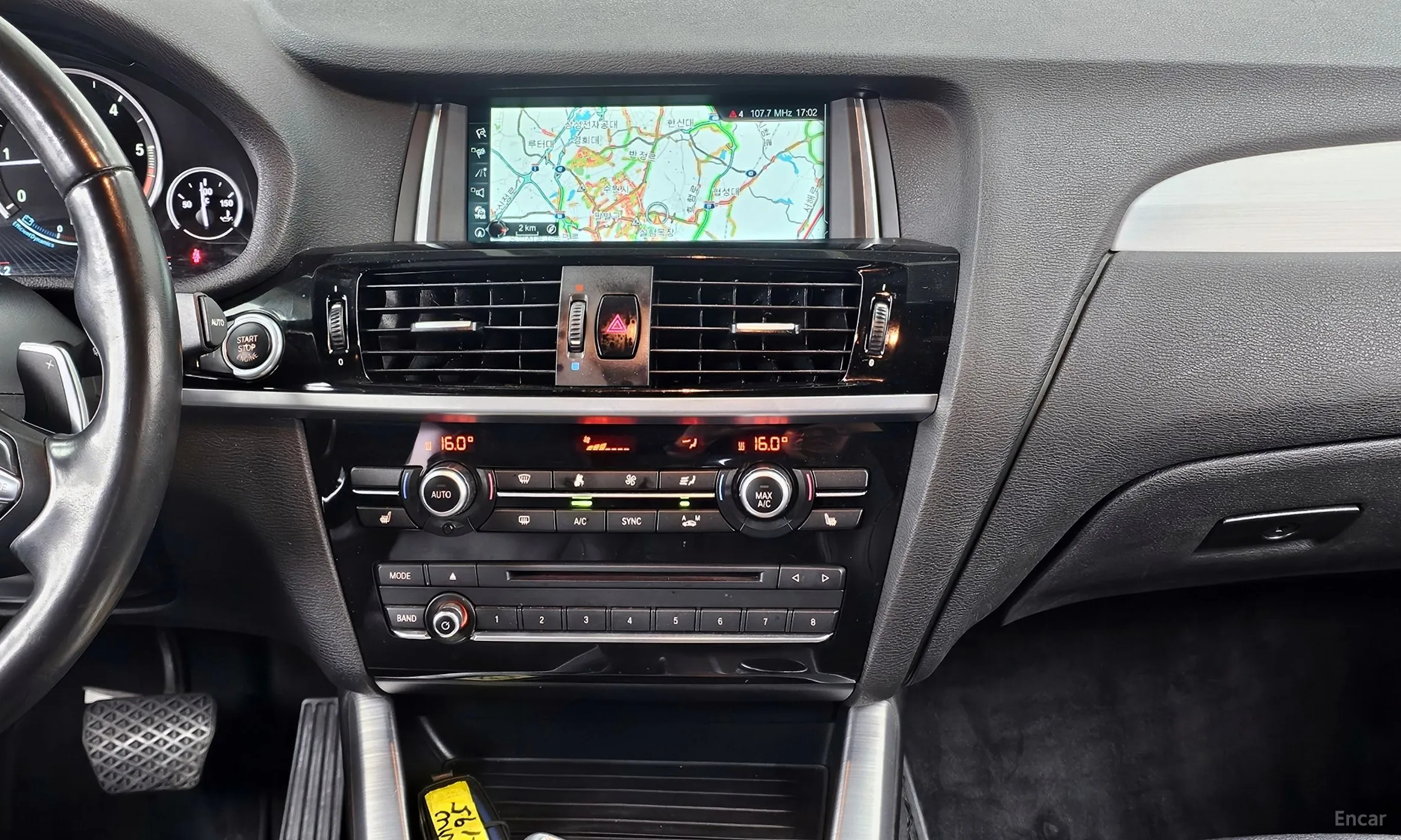 BMW X4 (F26) превью 14