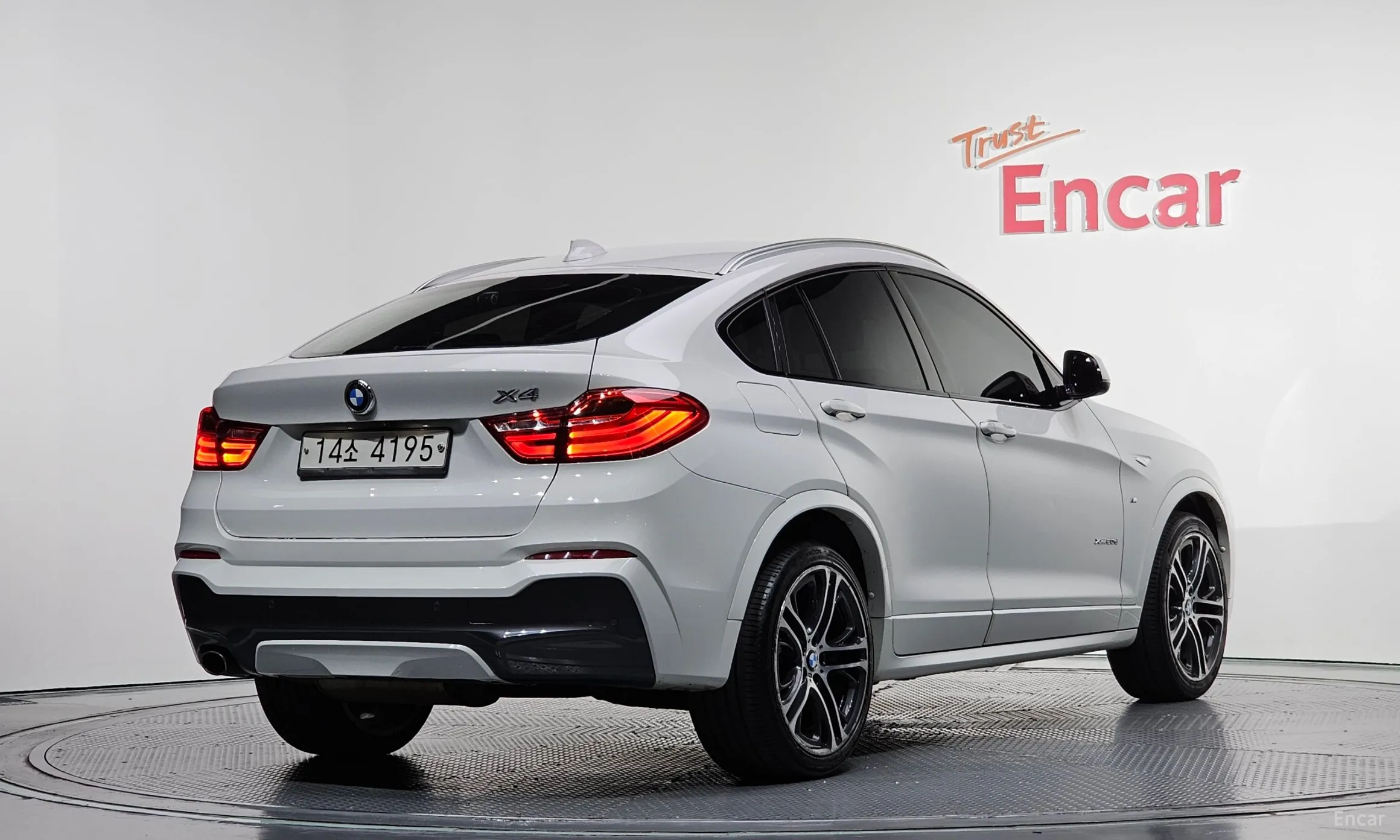 BMW X4 (F26)