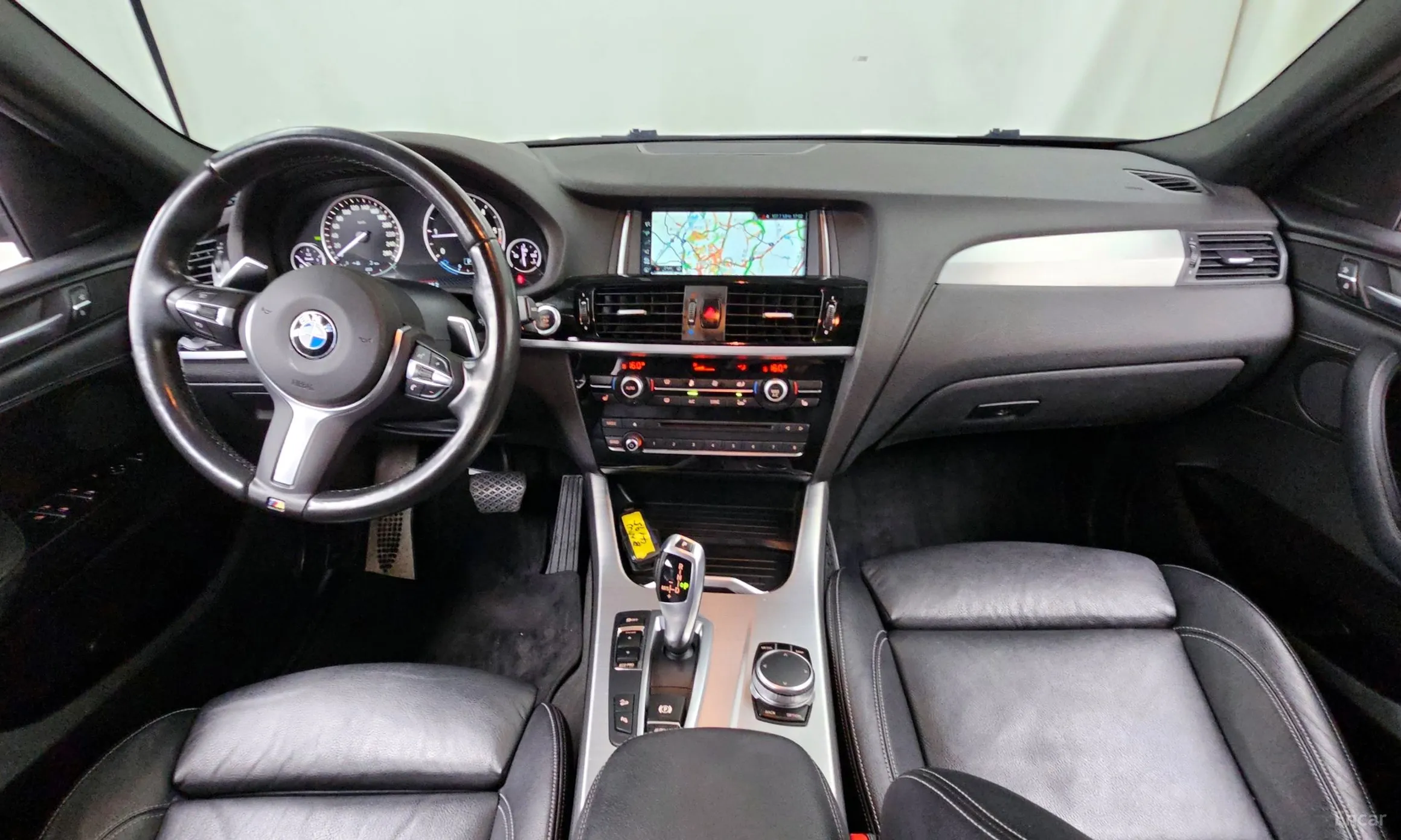 BMW X4 (F26) превью 7
