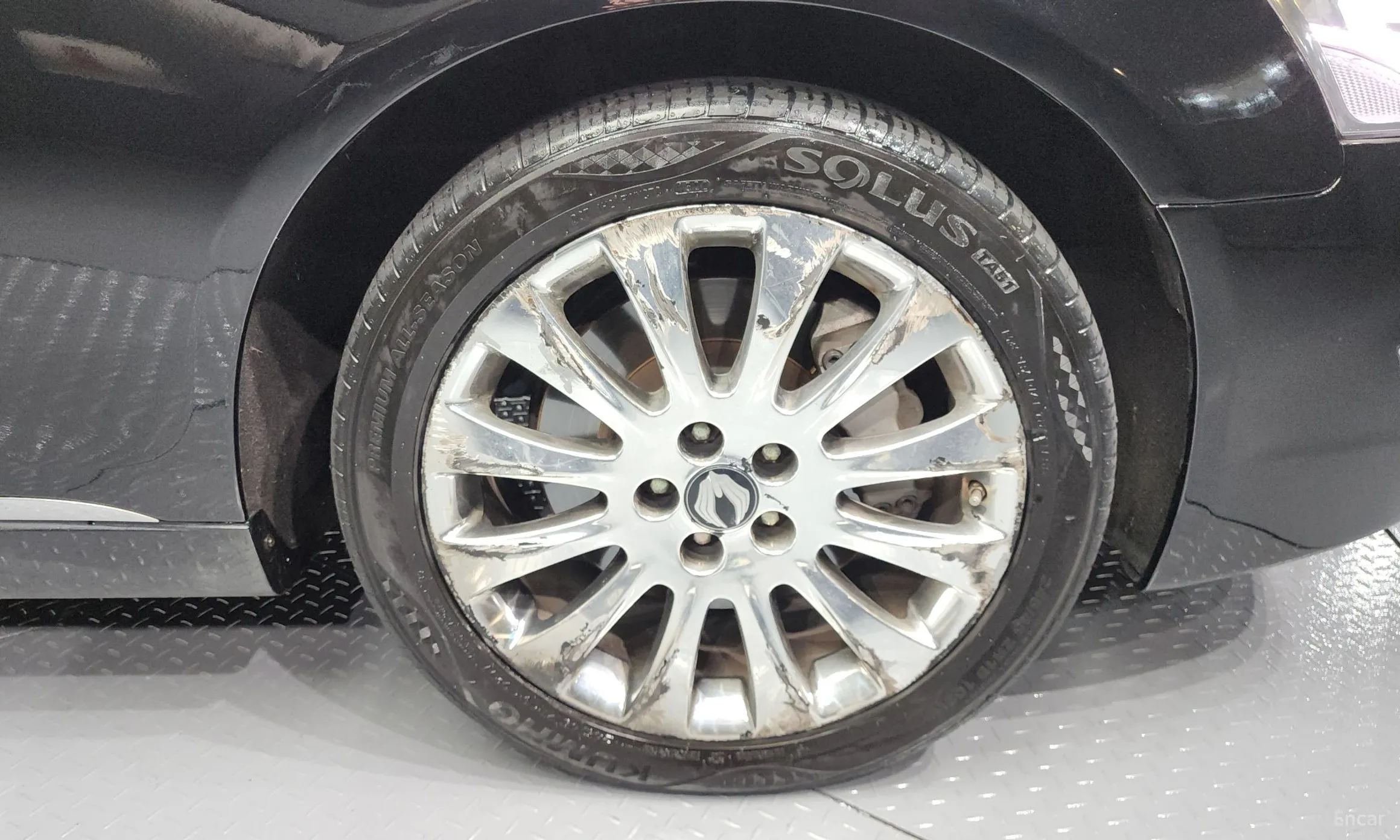 KG Mobility (SsangYong) Chairman W превью 5