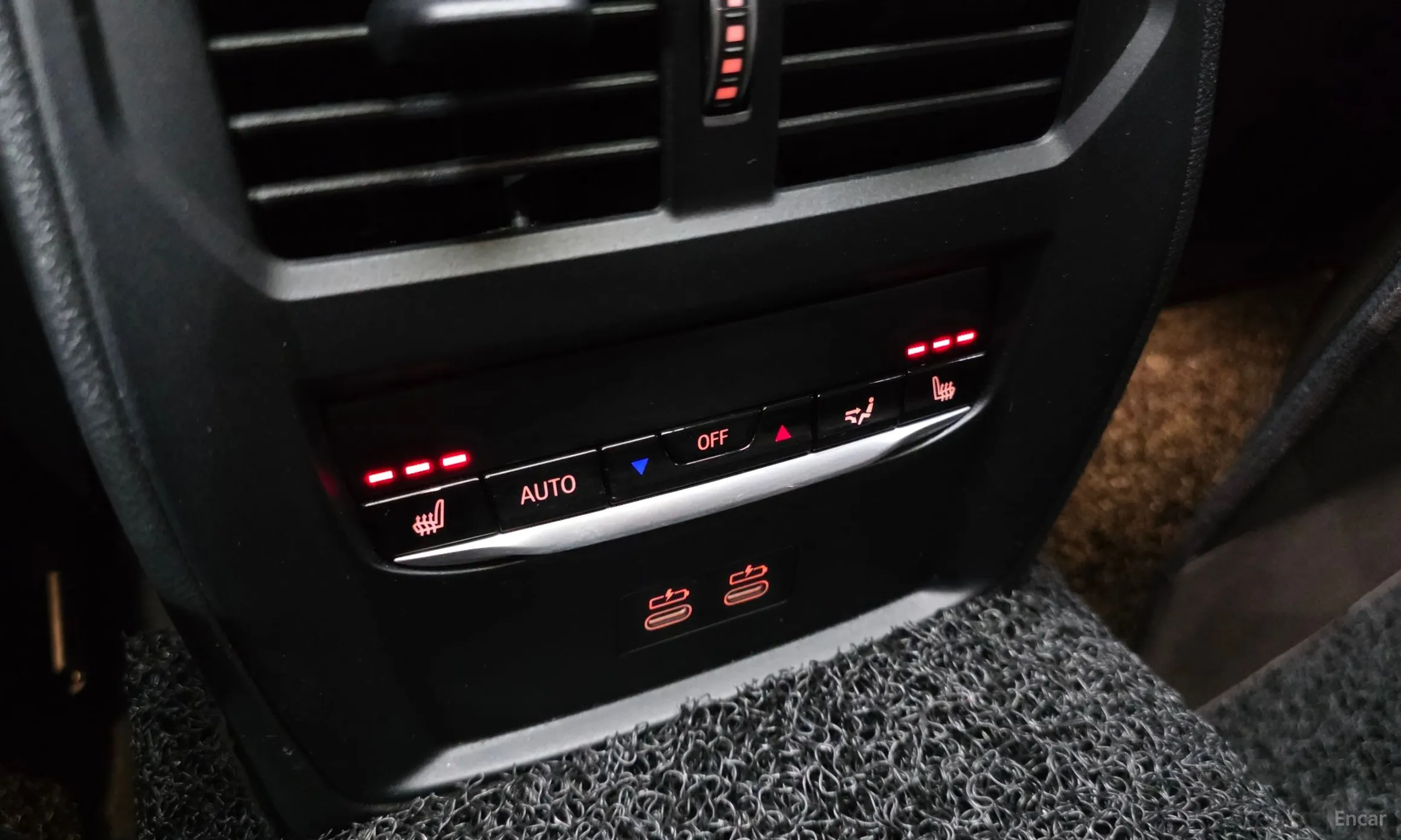 BMW 3 Series (G20) превью 18