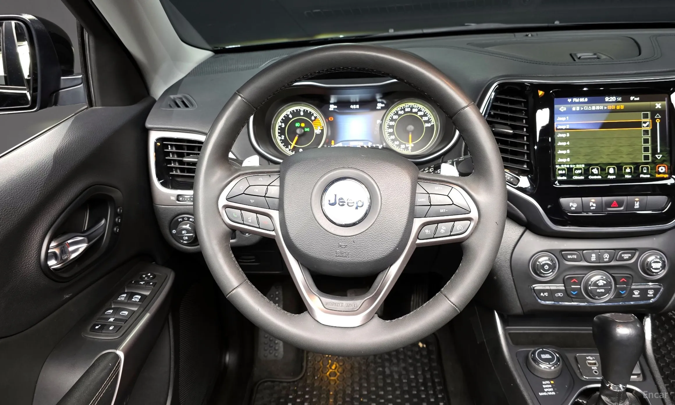 Jeep Cherokee (KL) превью 6