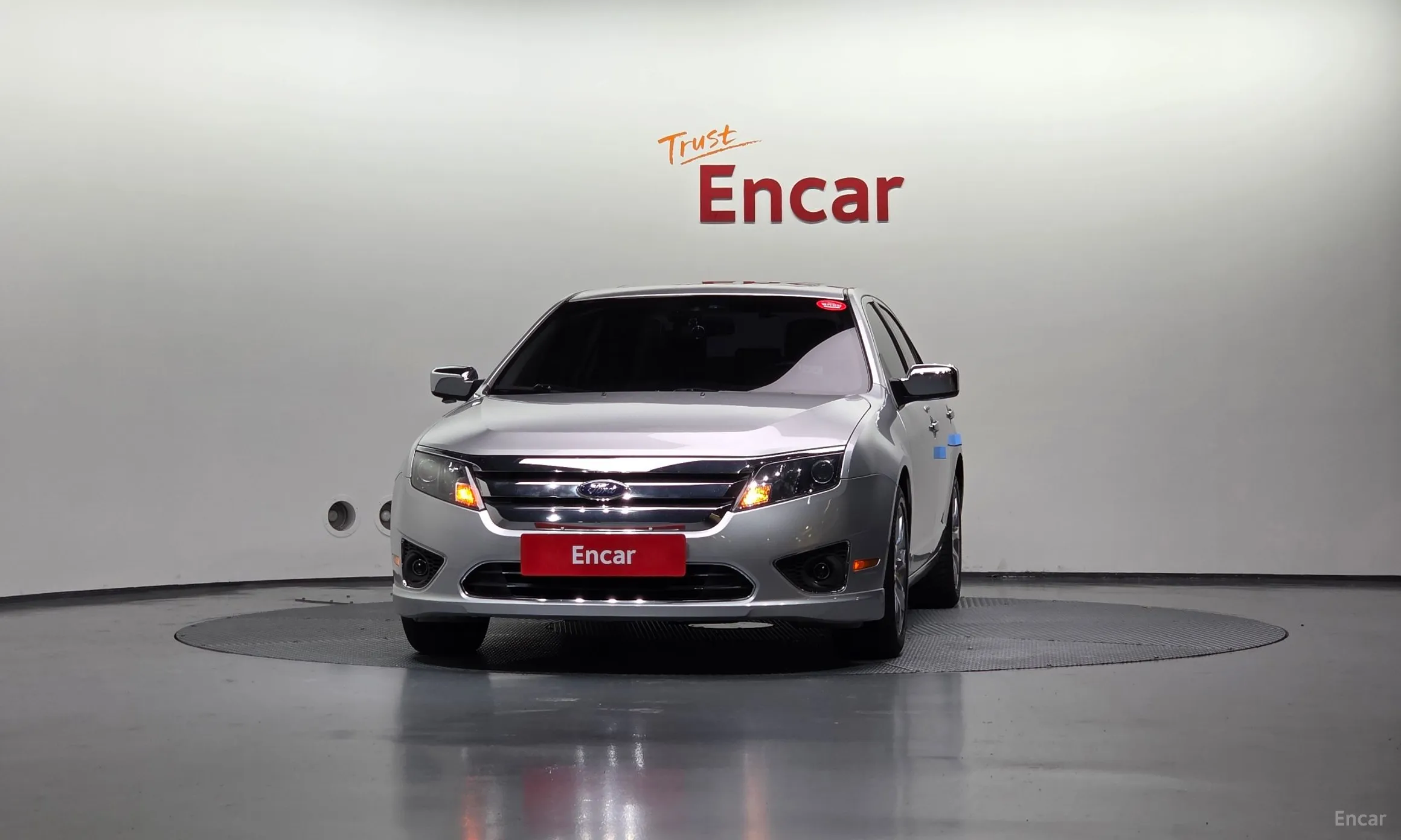 Ford Fusion превью 3