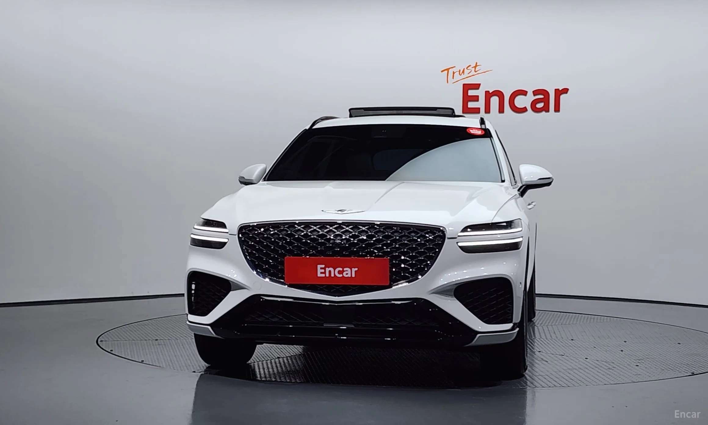 Genesis GV70 превью 3