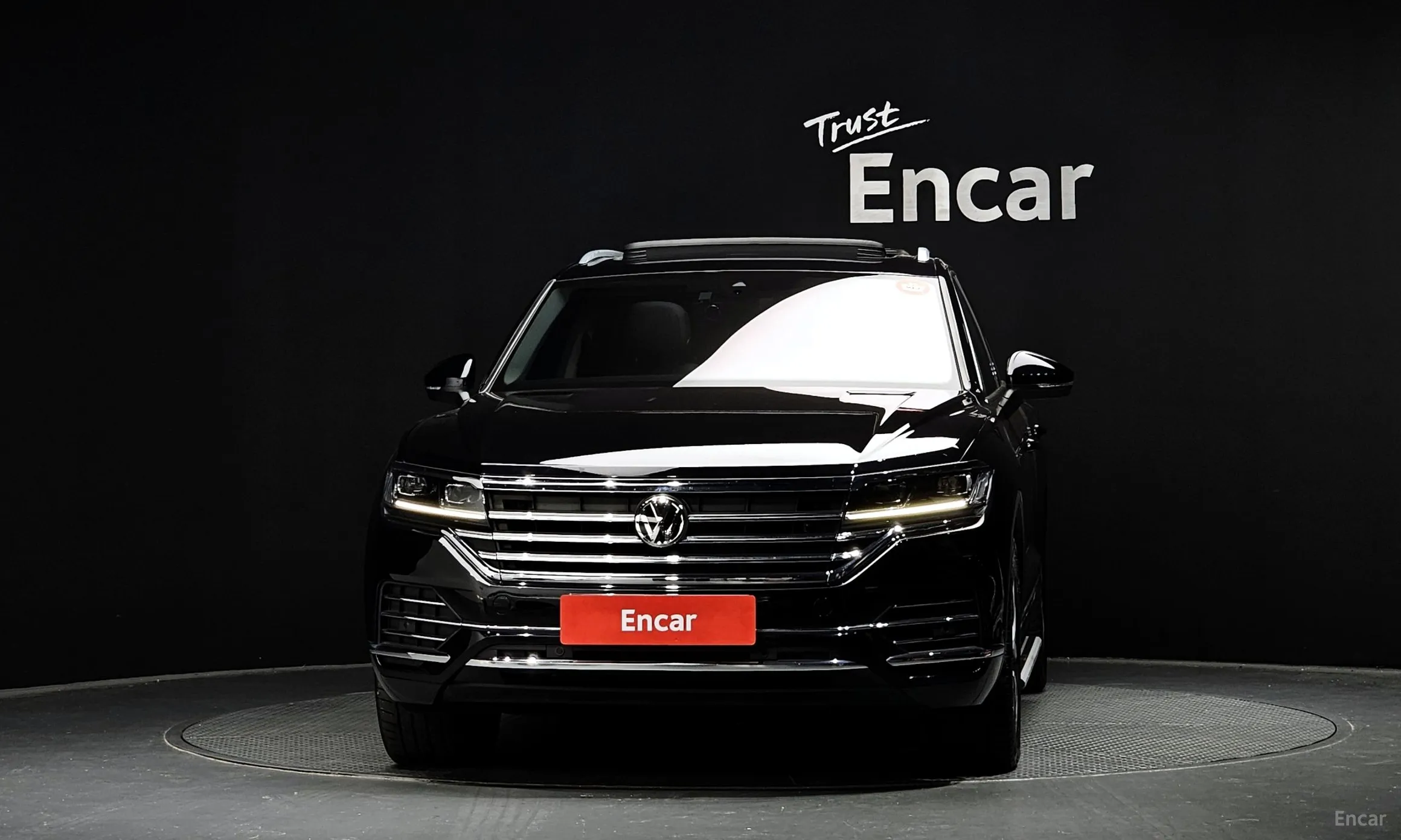 Volkswagen Touareg 3rd Generation превью 3