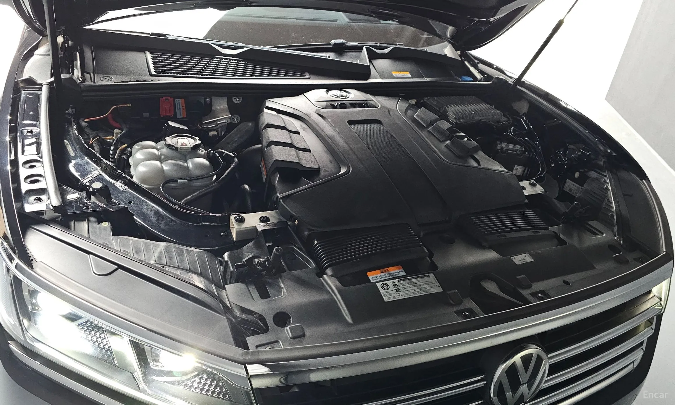 Volkswagen Touareg 3rd Generation превью 6