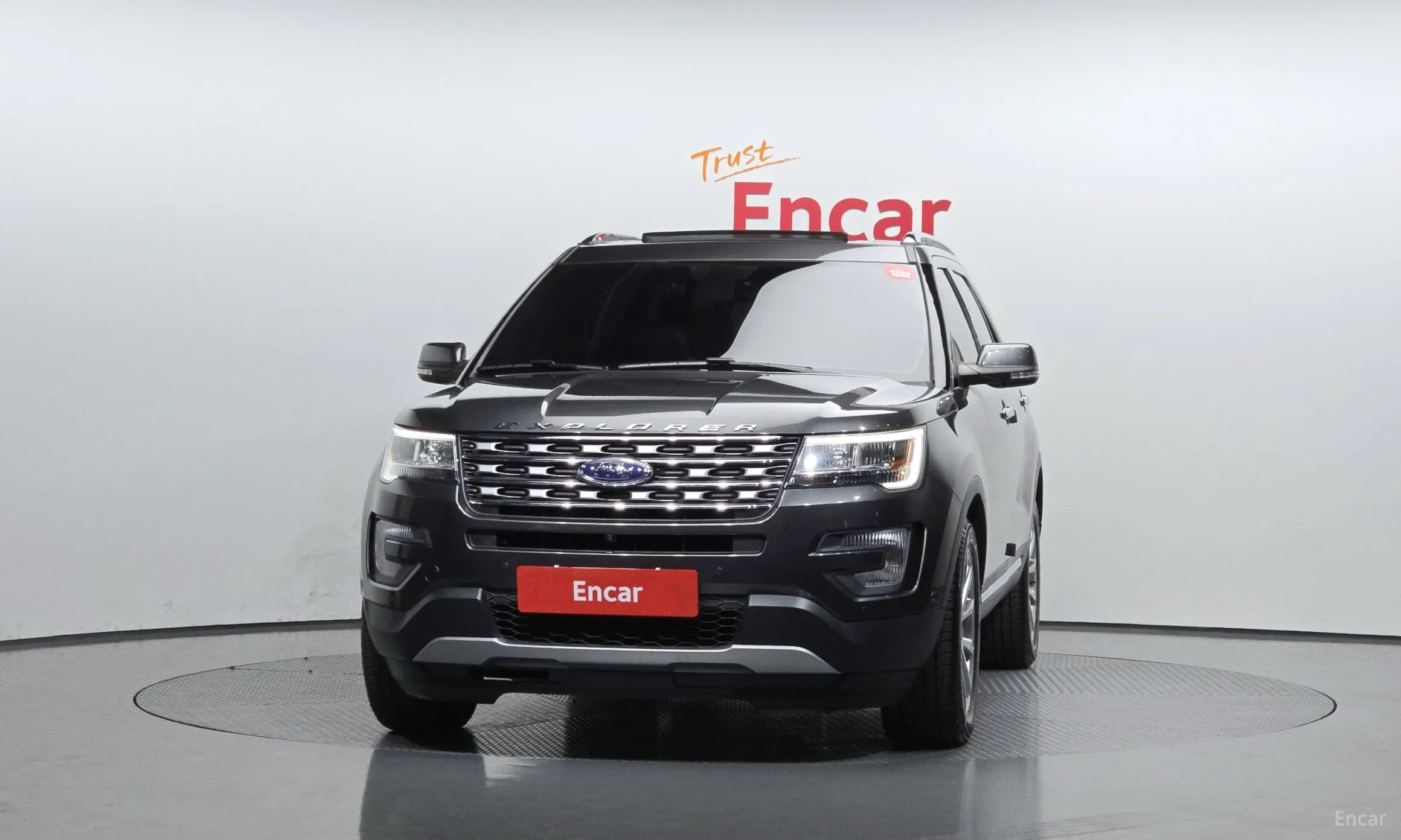 Ford Explorer превью 3