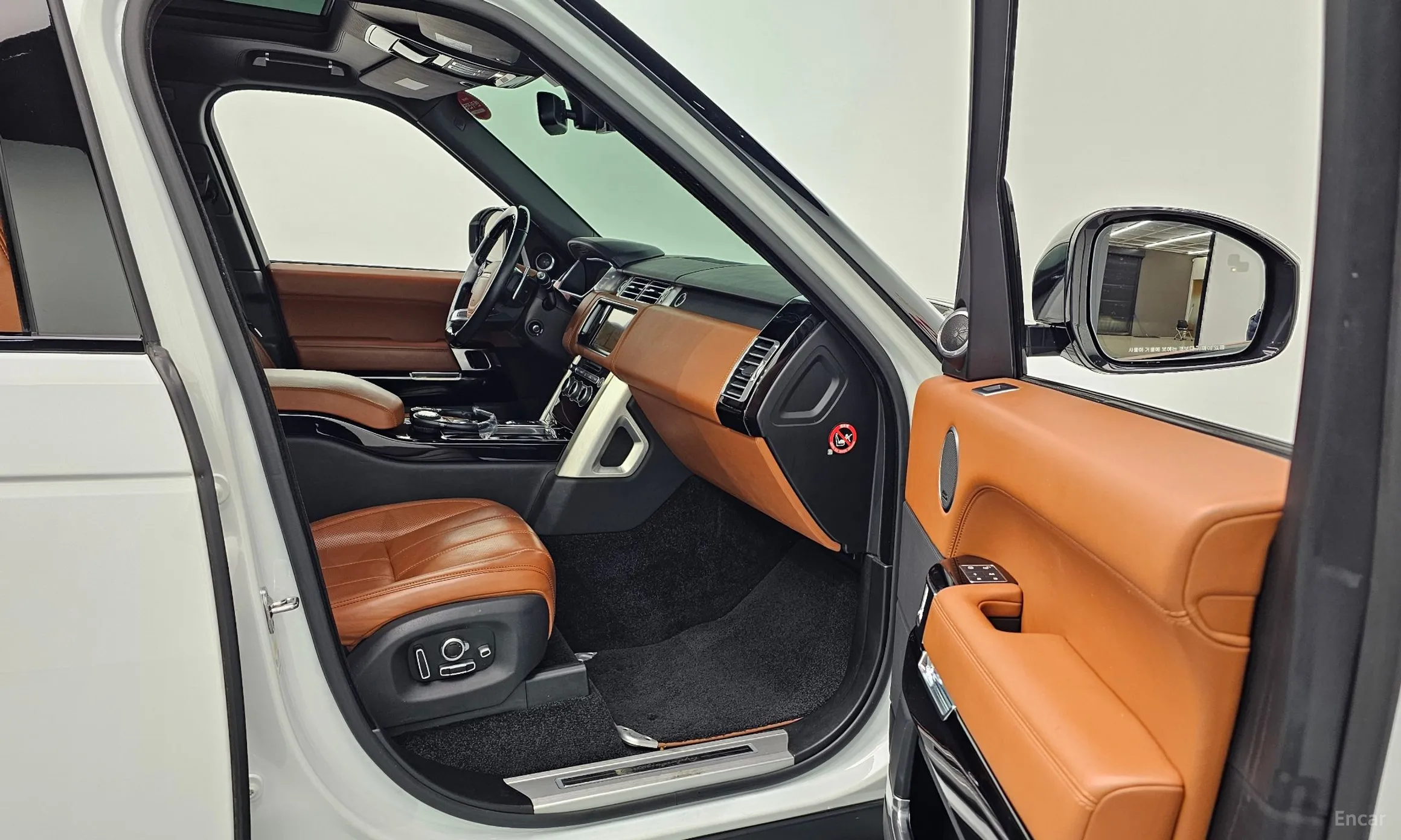 Land Rover Range Rover 4th Generation превью 10