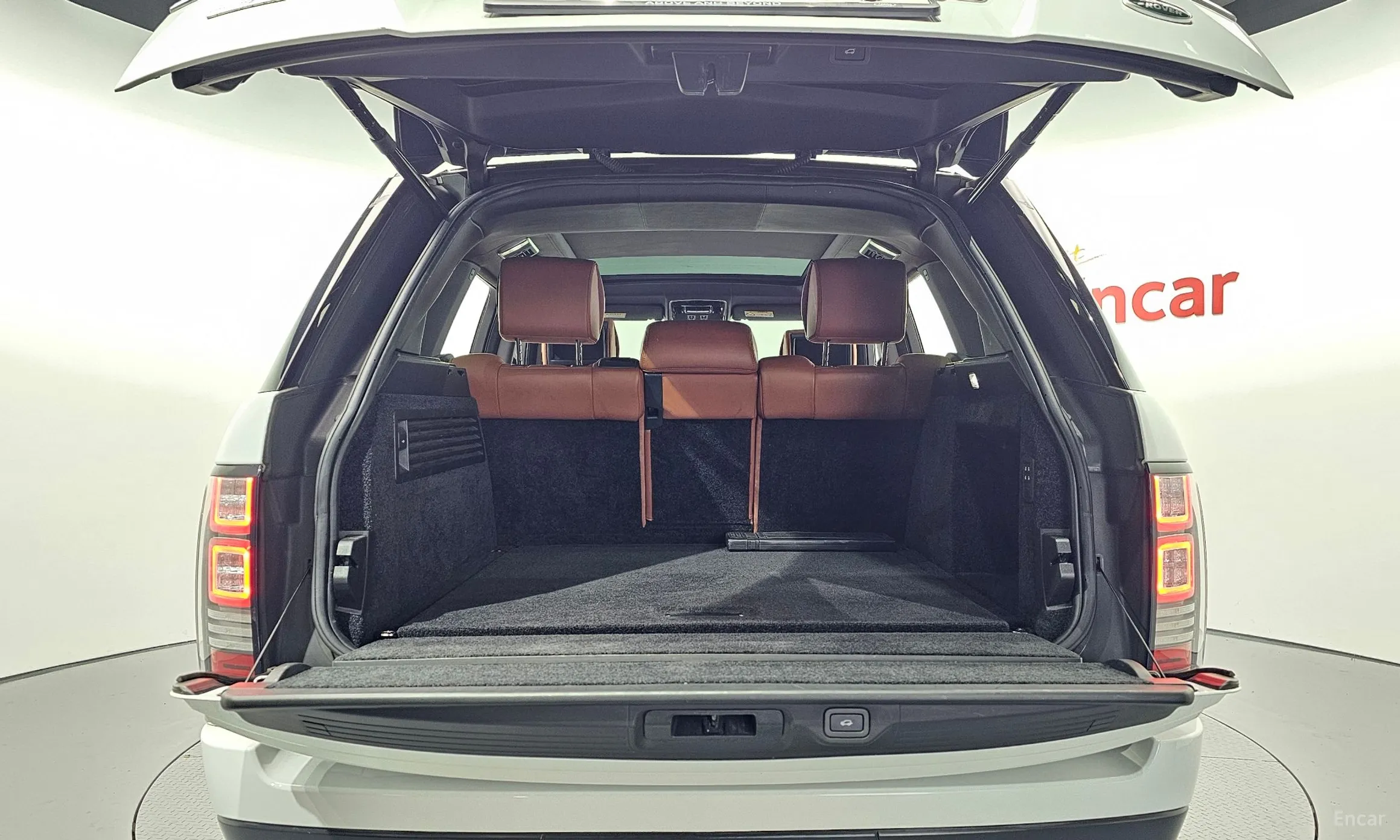 Land Rover Range Rover 4th Generation превью 20