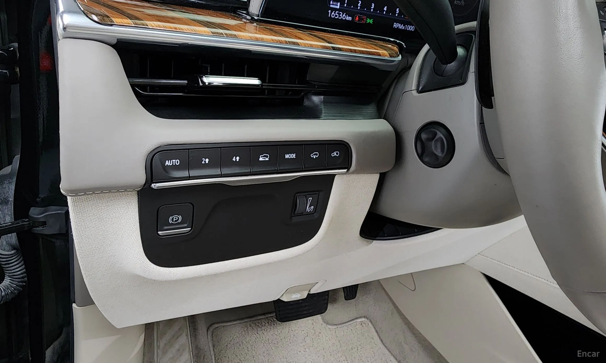 Cadillac Escalade 5th Generation превью 18