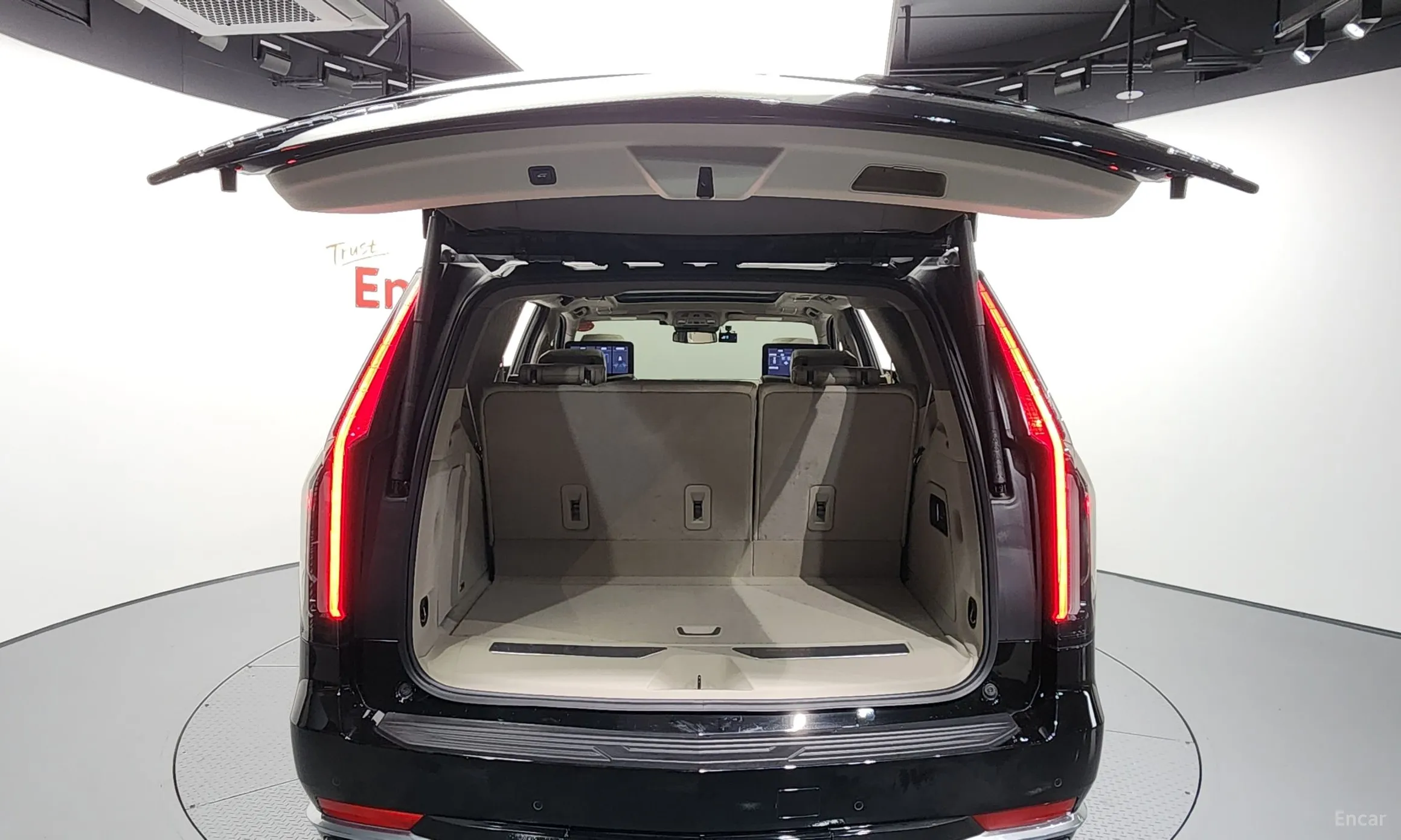 Cadillac Escalade 5th Generation превью 20