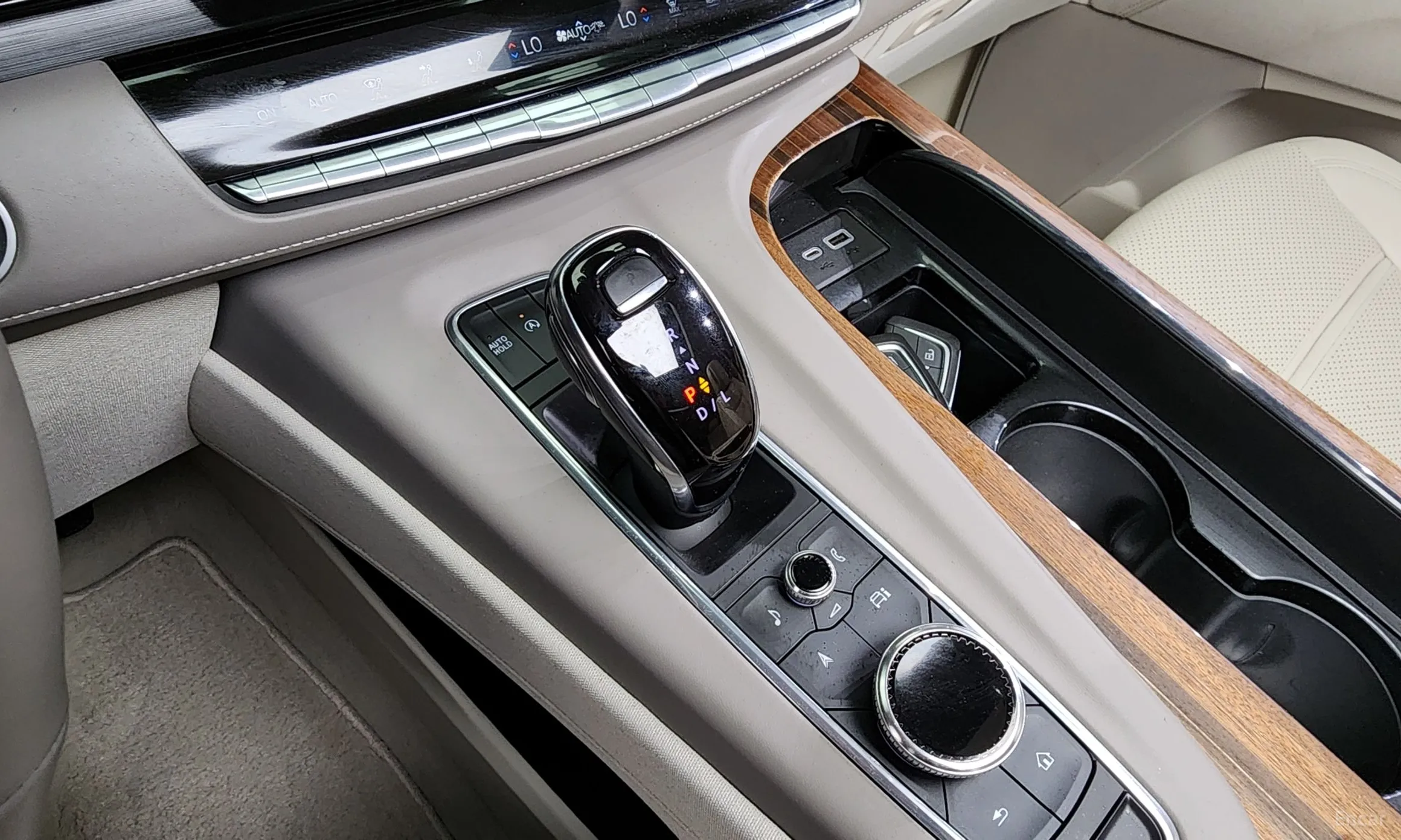 Cadillac Escalade 5th Generation превью 9