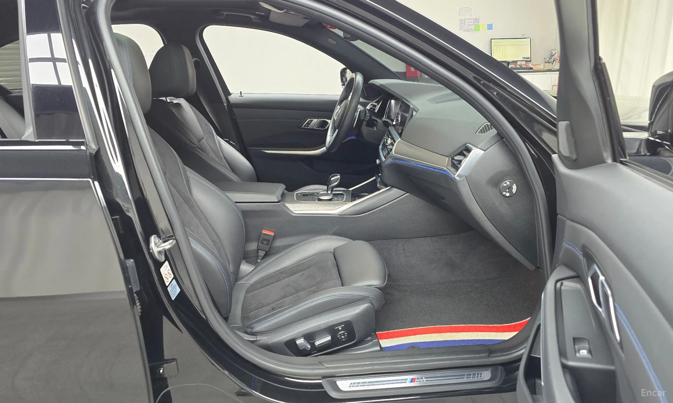 BMW 3 Series (G20) превью 11