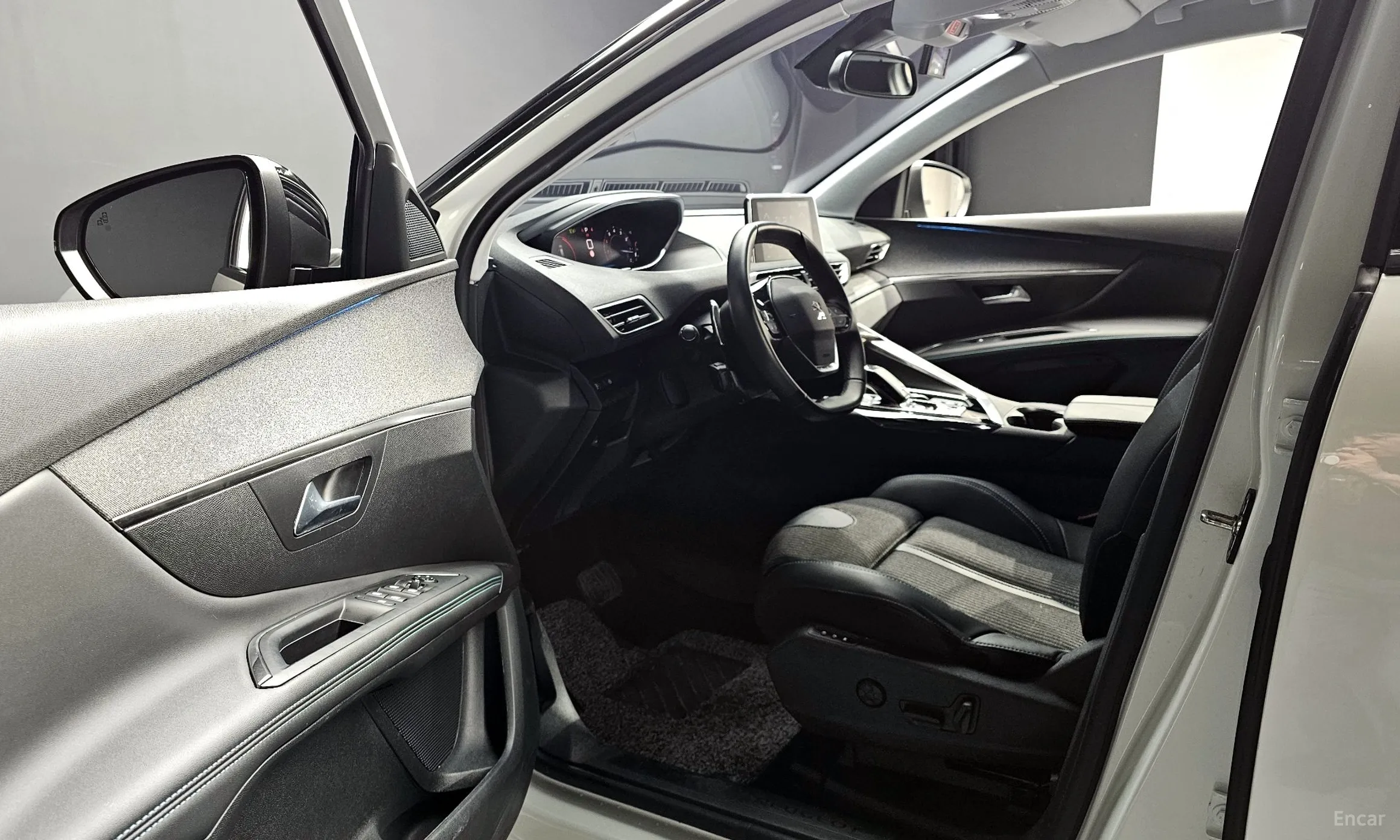 Peugeot 3008 2nd generation превью 12