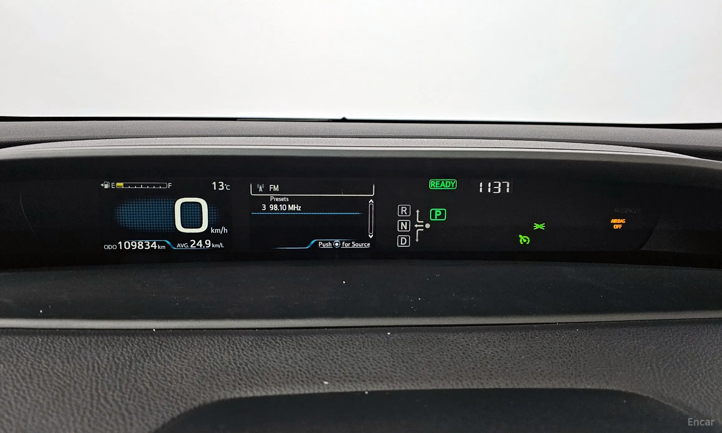 Toyota Prius 4th Generation превью 8