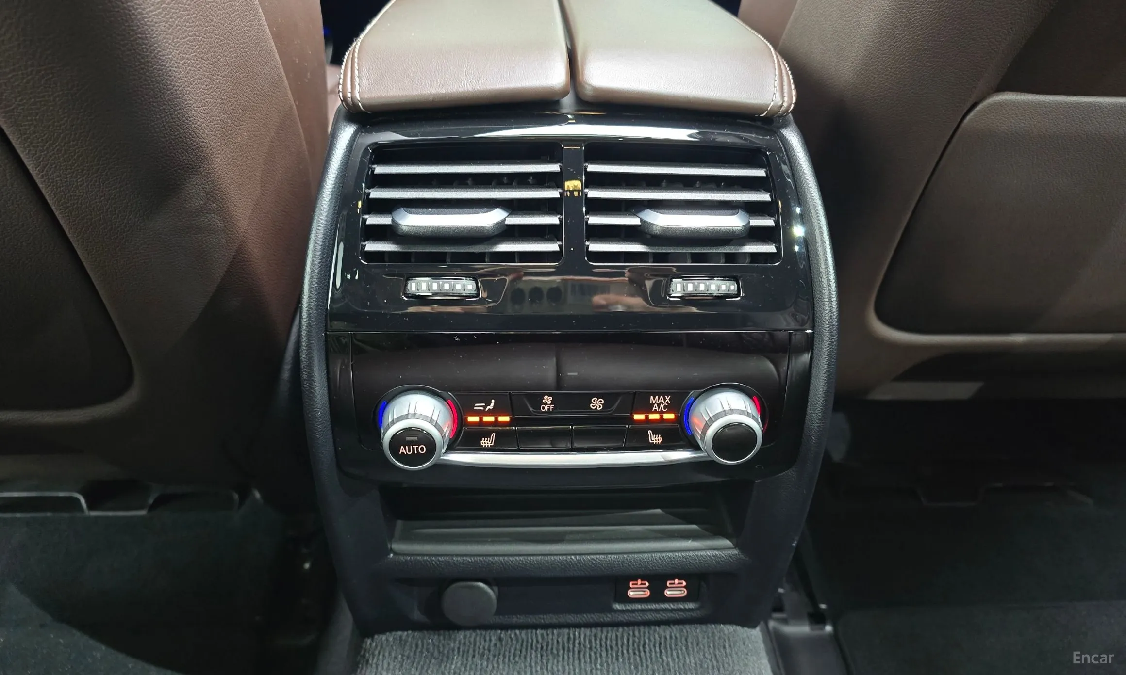 BMW 5 Series (G30) превью 19