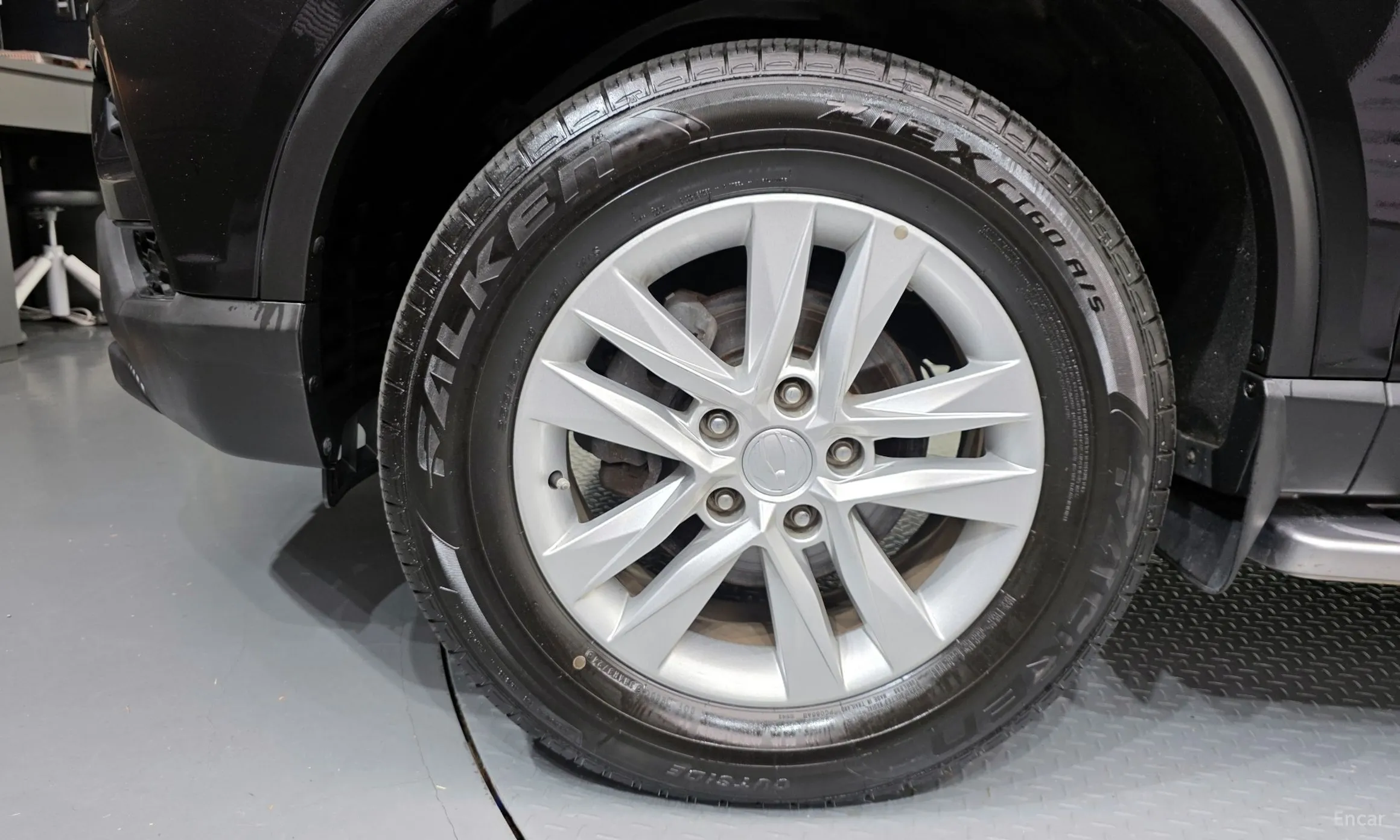 KG Mobility (SsangYong) Rexton Sports превью 5