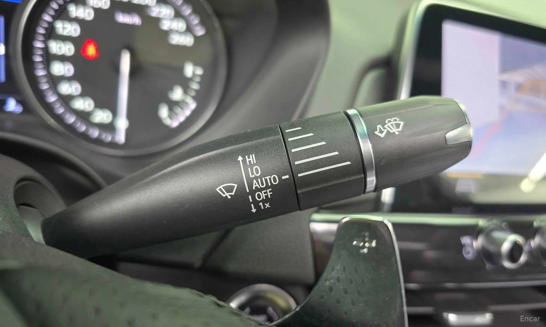 Cadillac CT4 превью 18