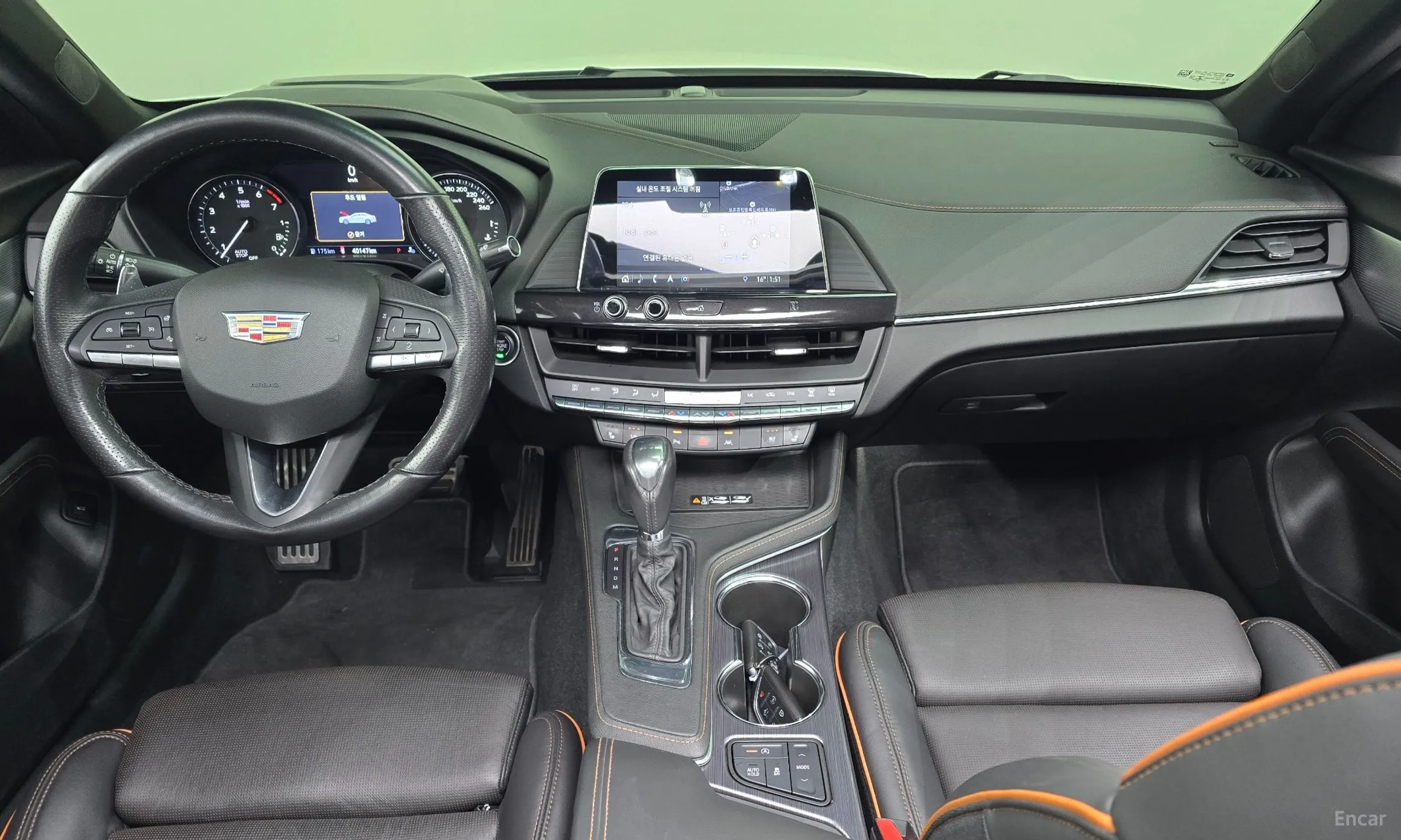 Cadillac CT4 превью 7
