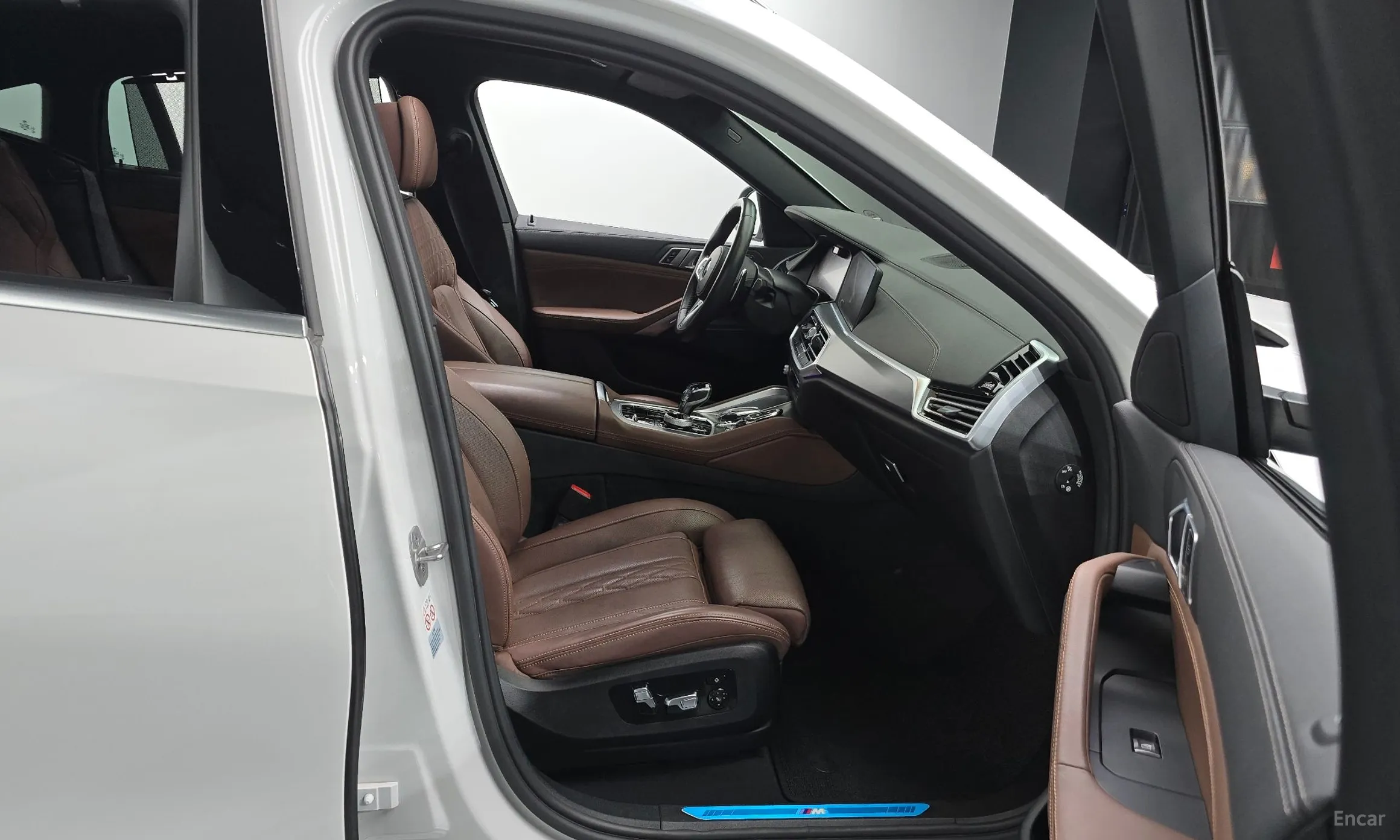 BMW X6 (G06) превью 10