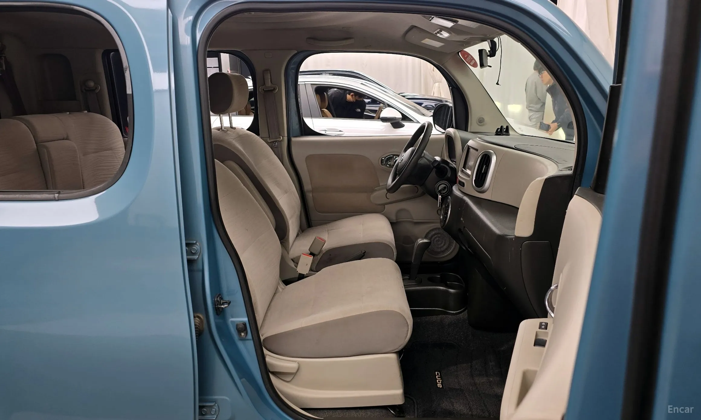 Nissan Cube превью 11