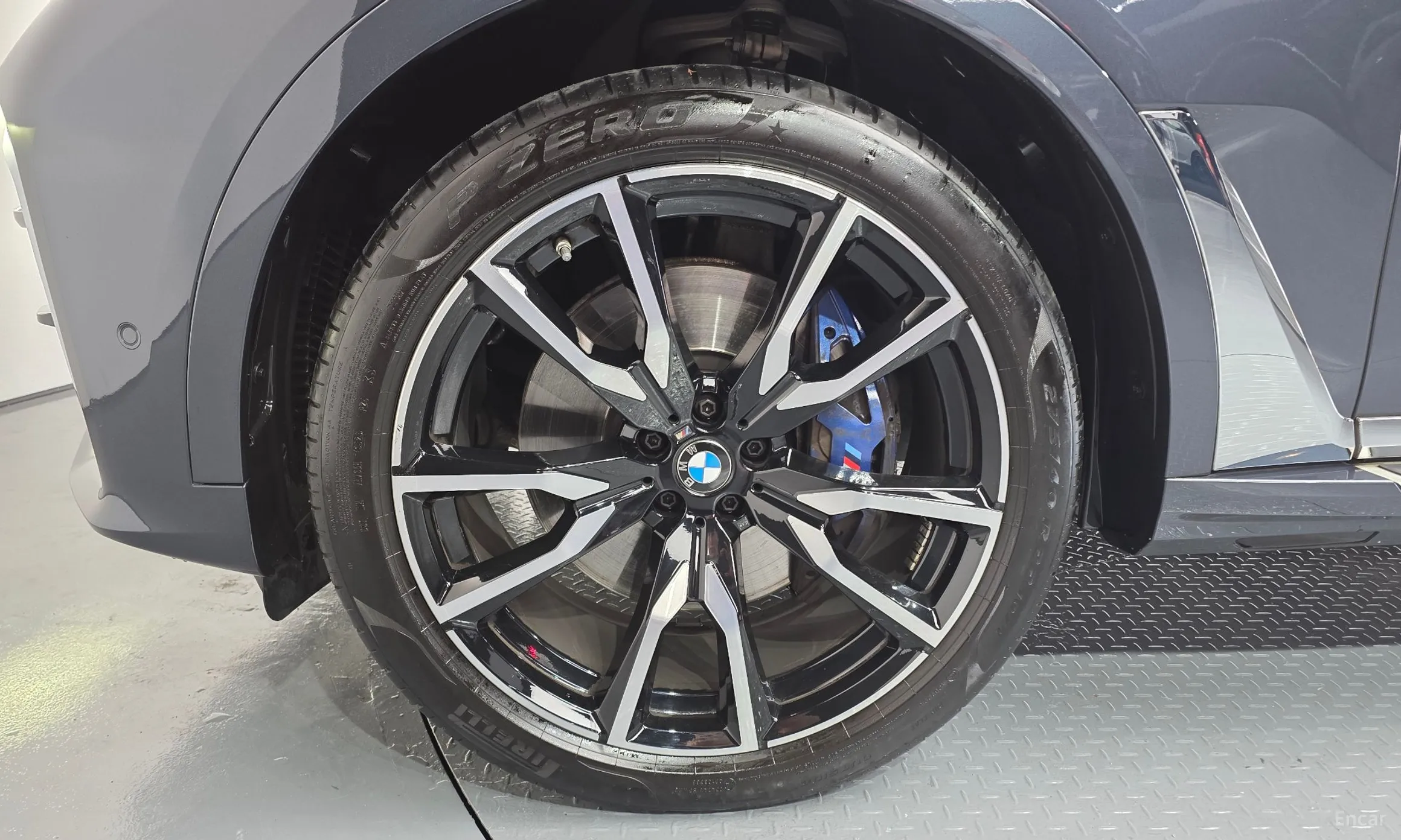 BMW X7 (G07) превью 5