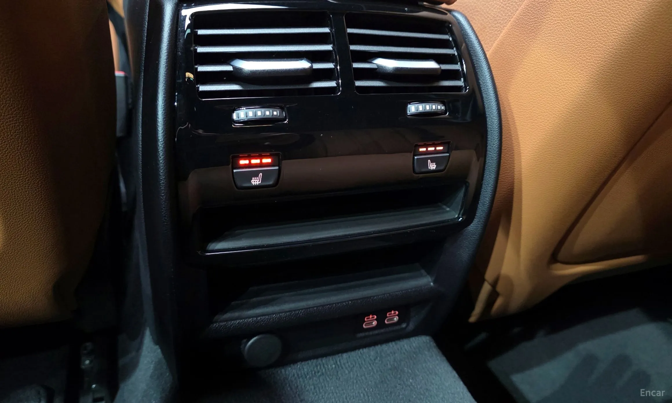 BMW 5 Series (G30) превью 18