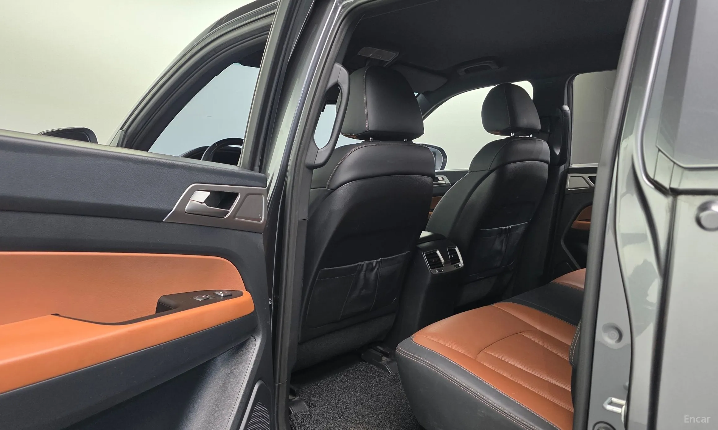 KG Mobility (SsangYong) Rexton Sports превью 17