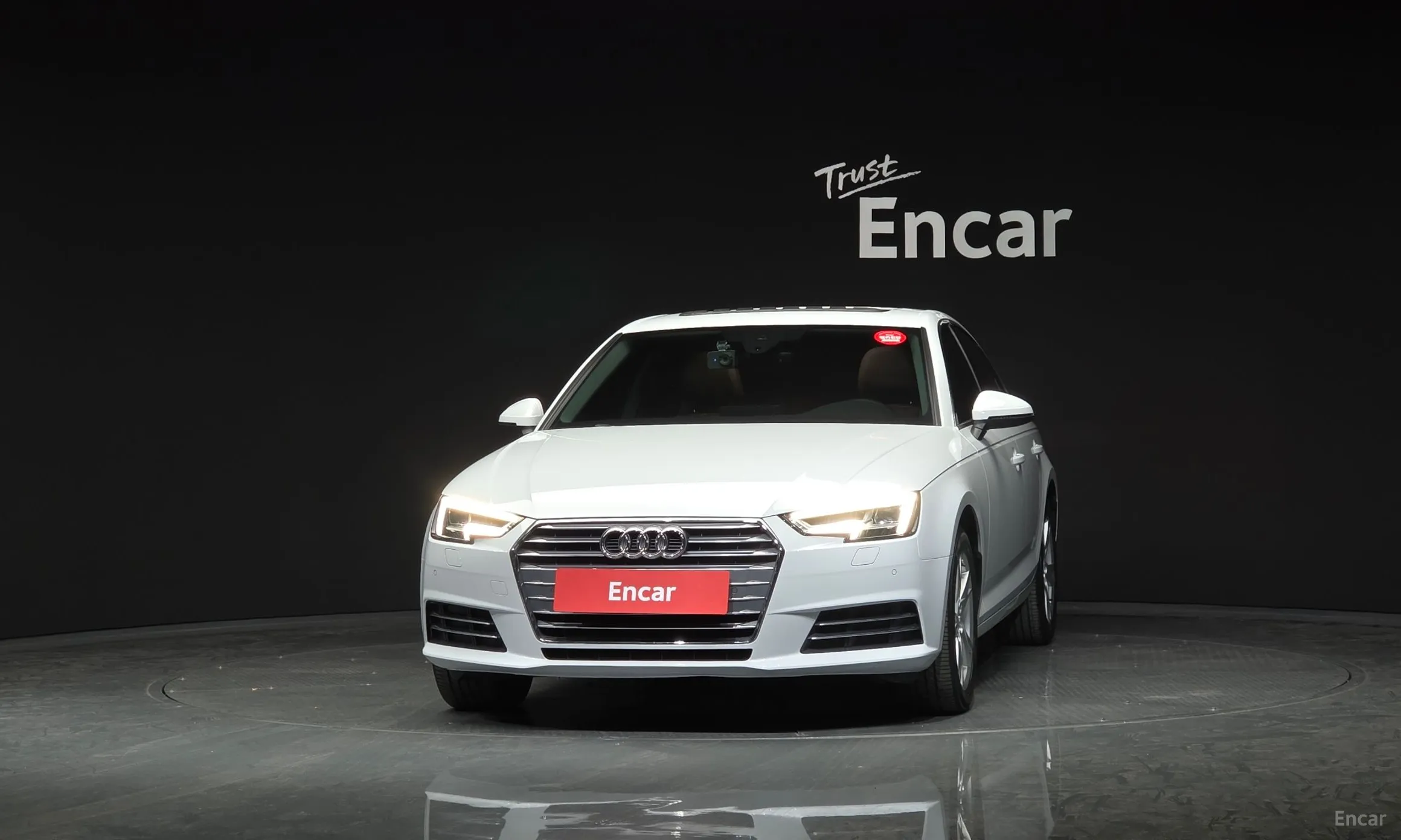 Audi A4 (B9) превью 3