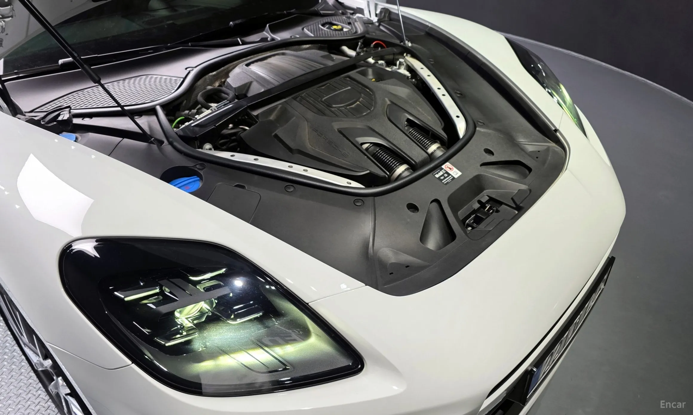 Porsche Panamera (972) превью 6