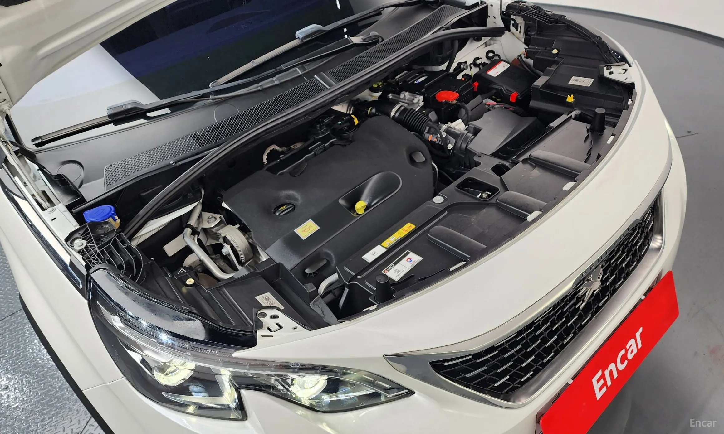 Peugeot 3008 2nd generation превью 6