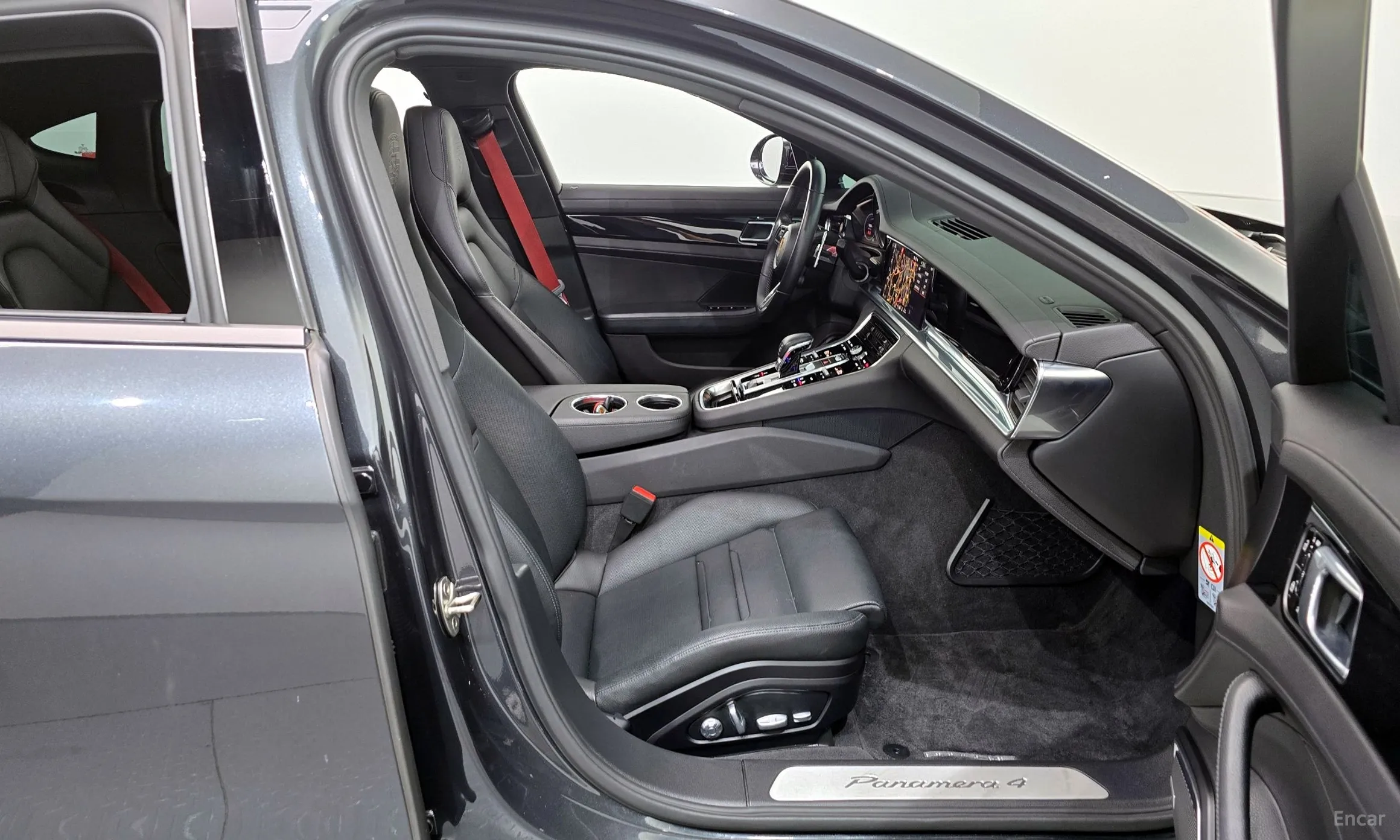 Porsche Panamera (971) превью 11