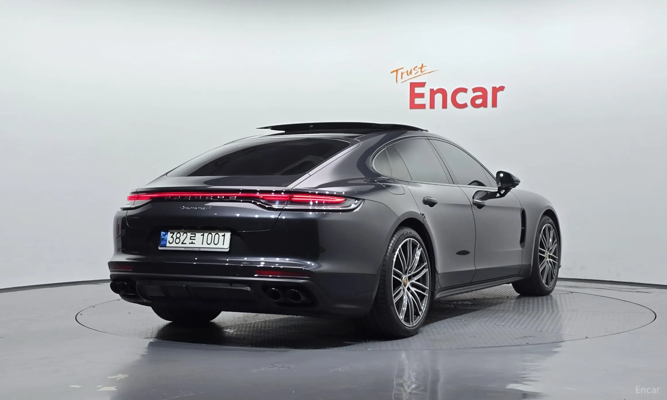 Porsche Panamera (971)
