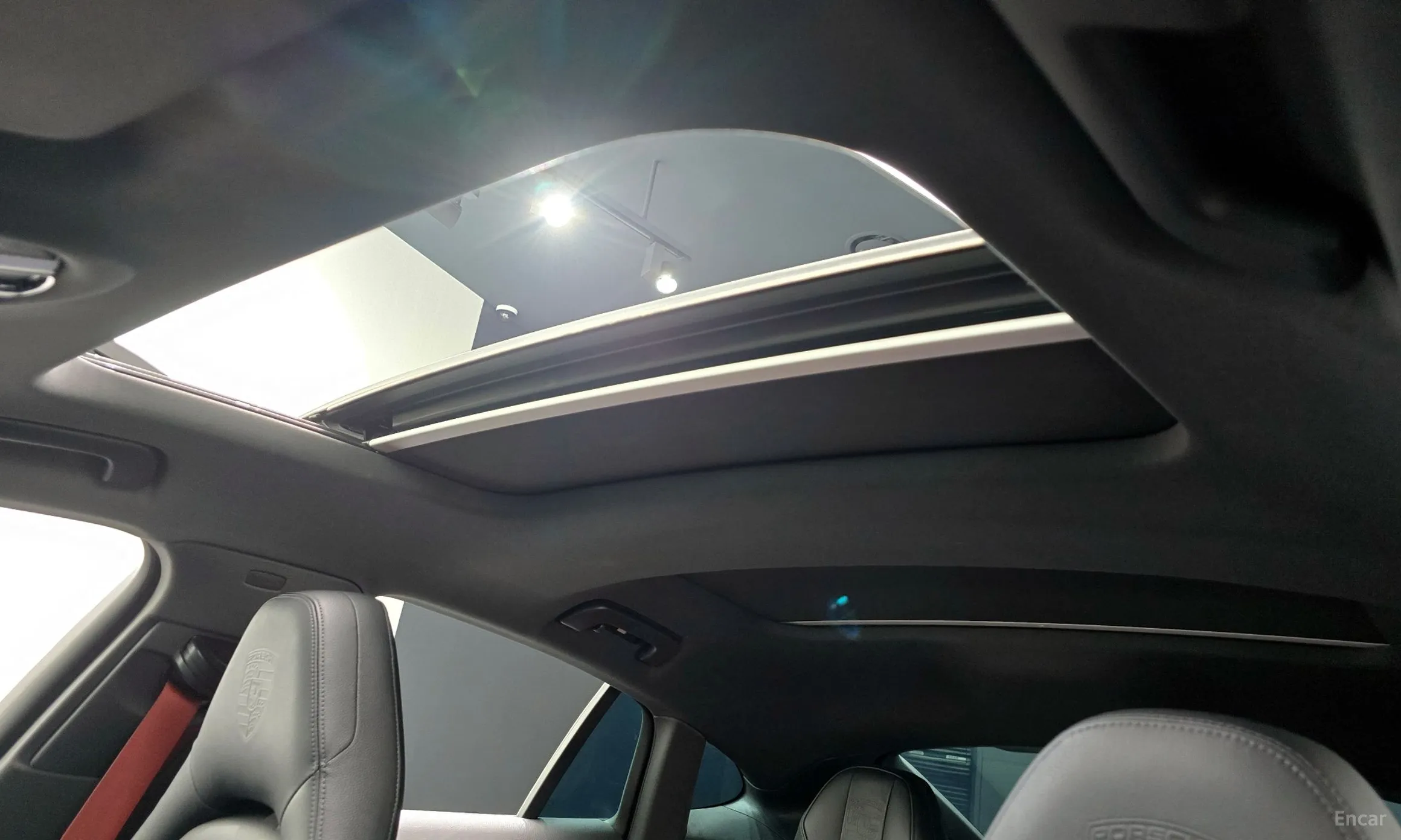 Porsche Panamera (971) превью 18