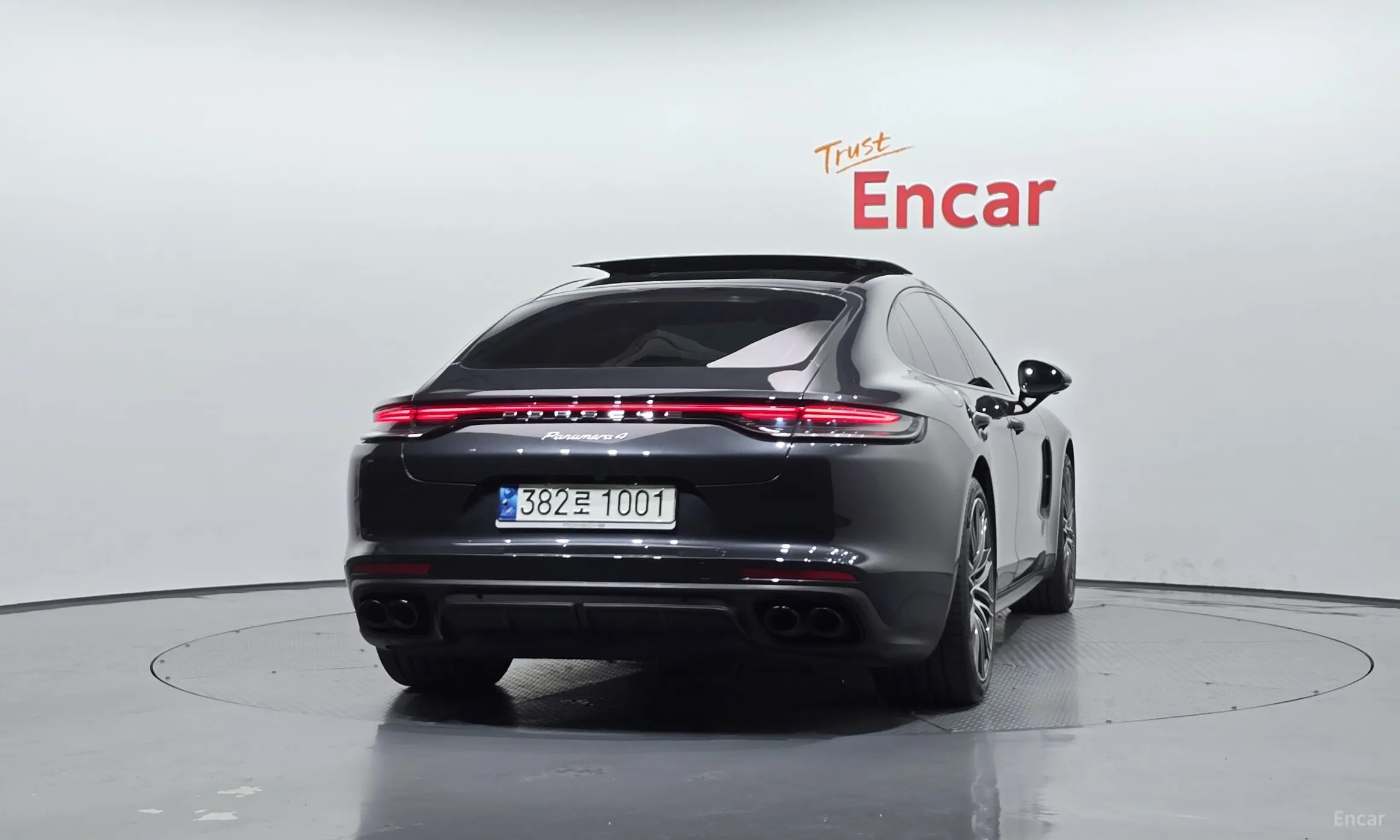 Porsche Panamera (971) превью 4